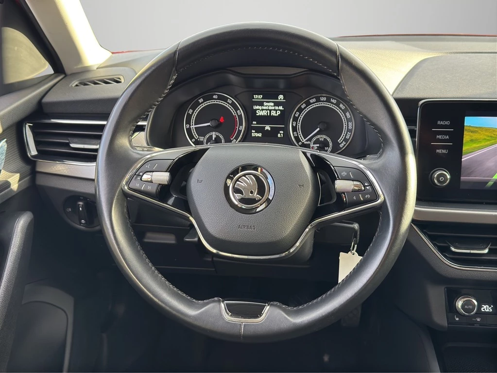 Škoda Kamiq 1.0 TSI Clever *KAMERA*LED*SITZHEIZUNG*