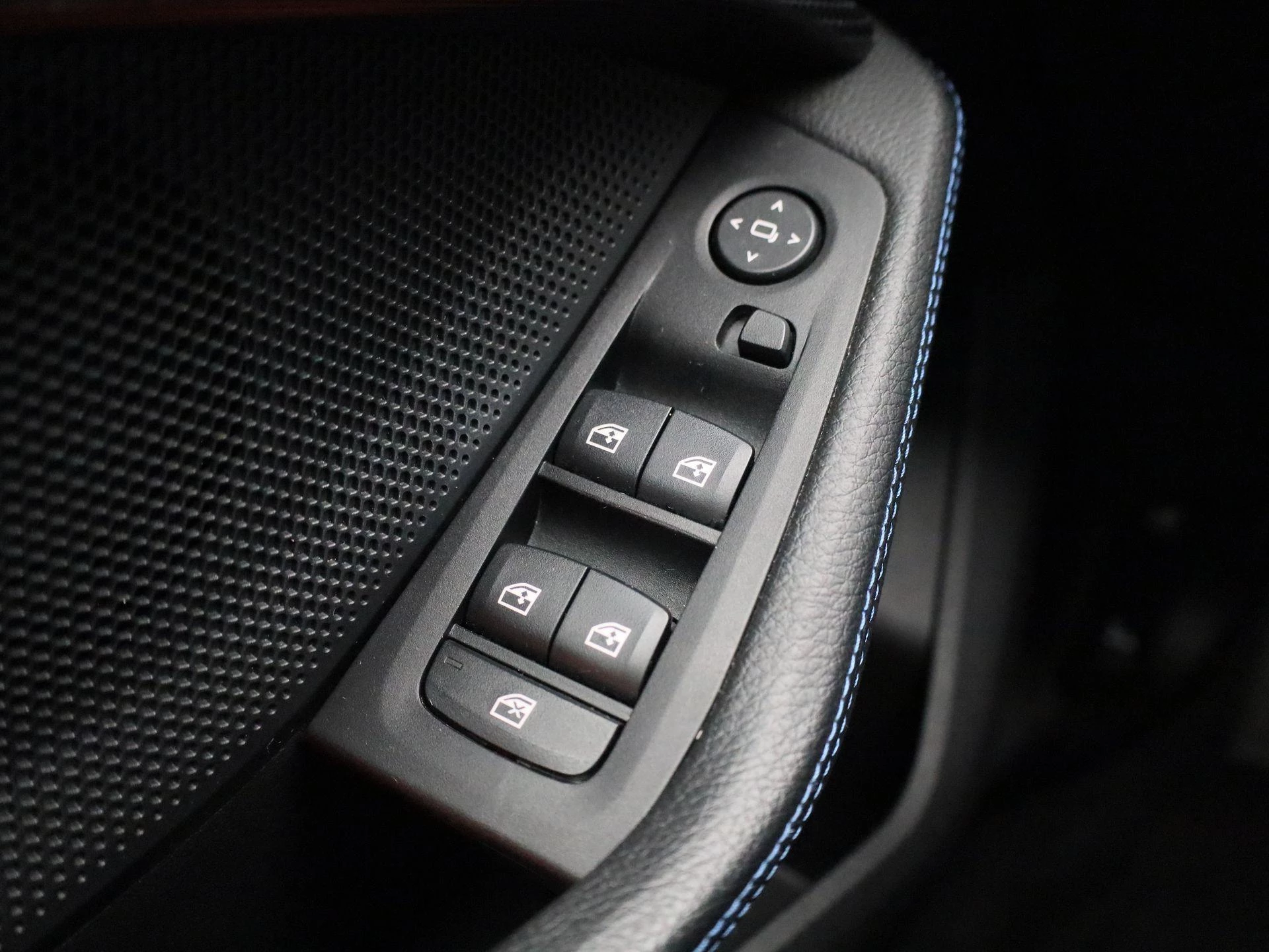 BMW-1 Serie-image-26