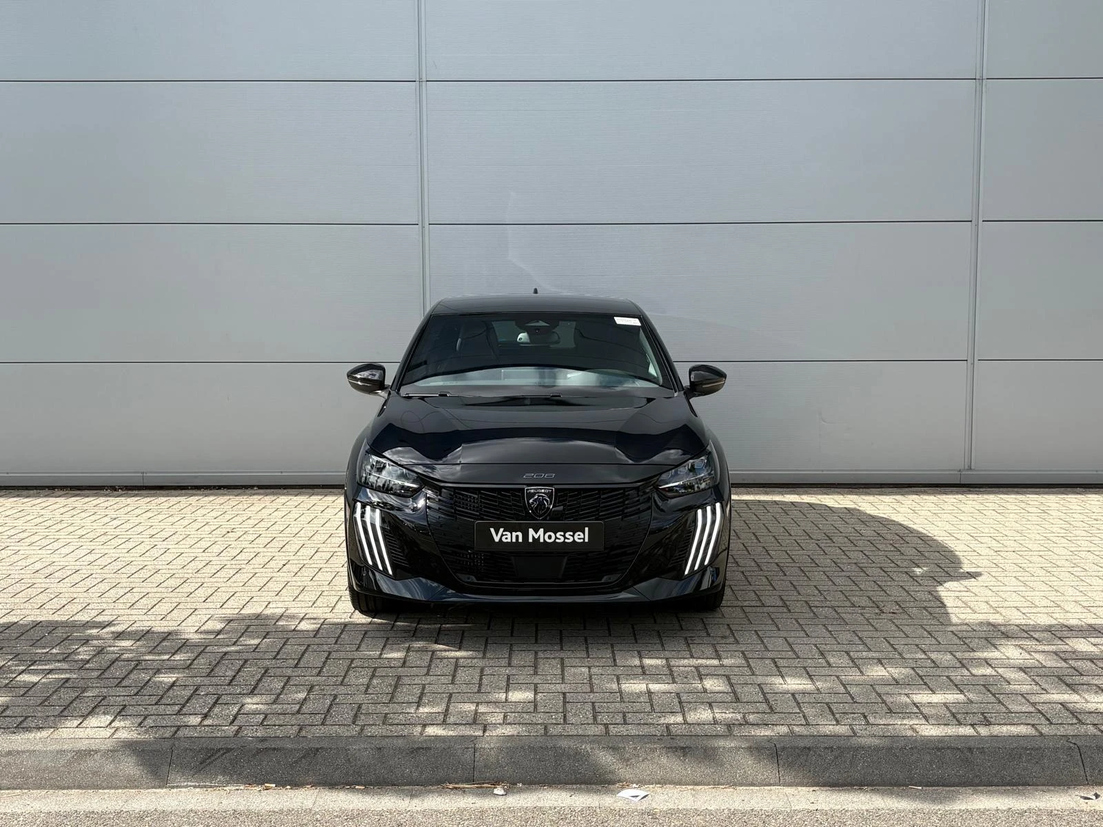 Peugeot-208-image-8