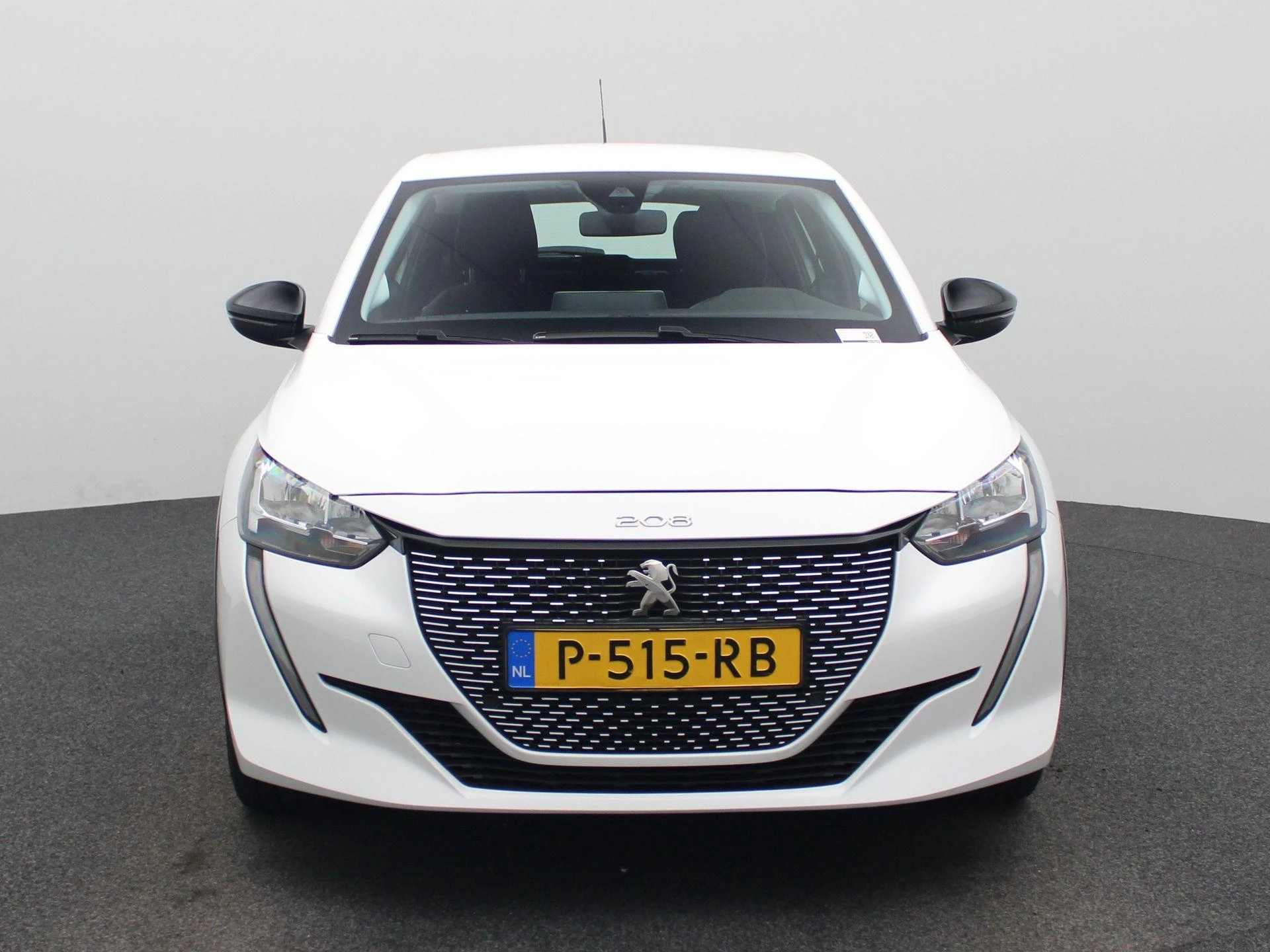 Peugeot-e-208-image-2