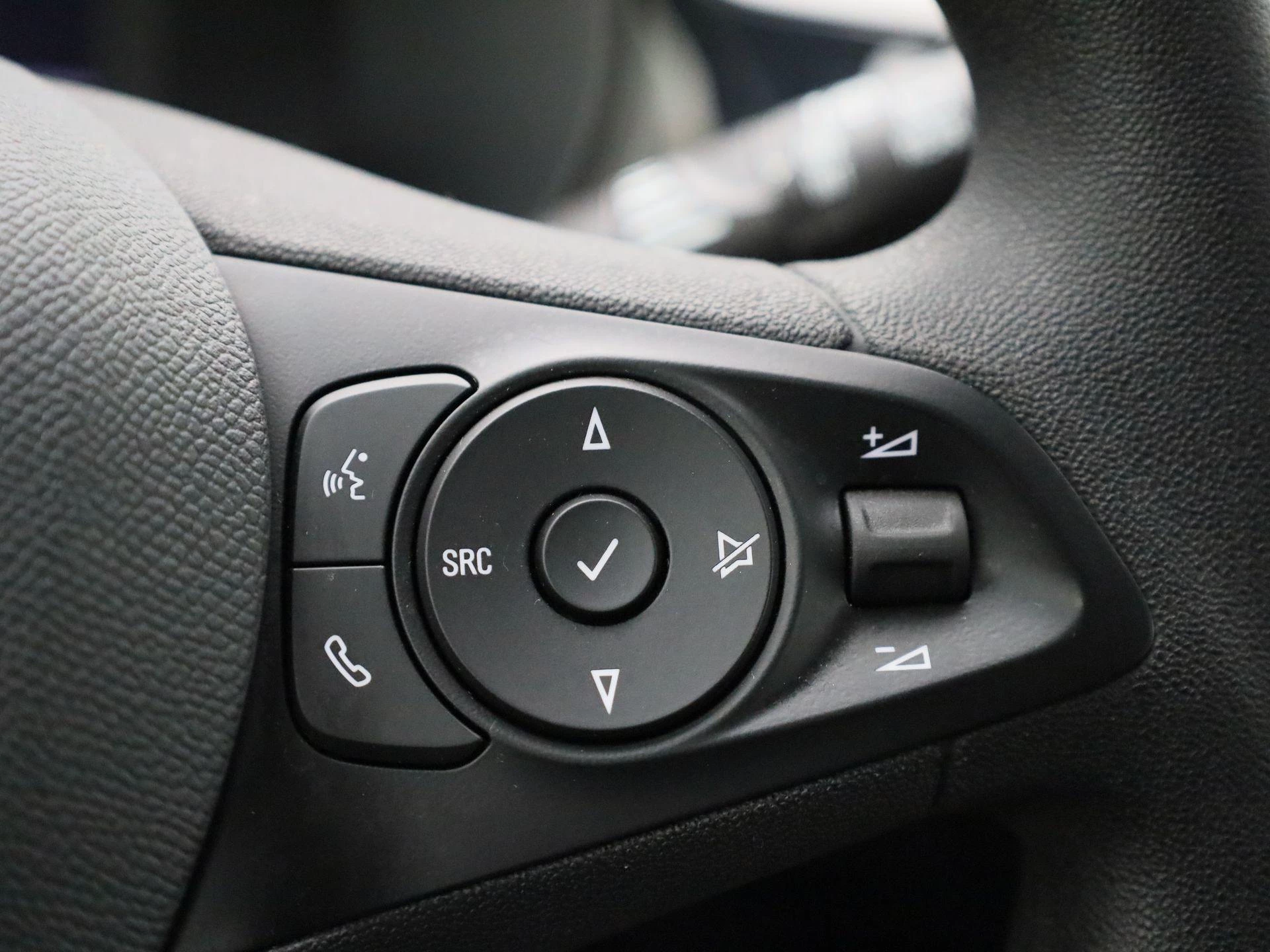 Opel-Corsa-e-image-23