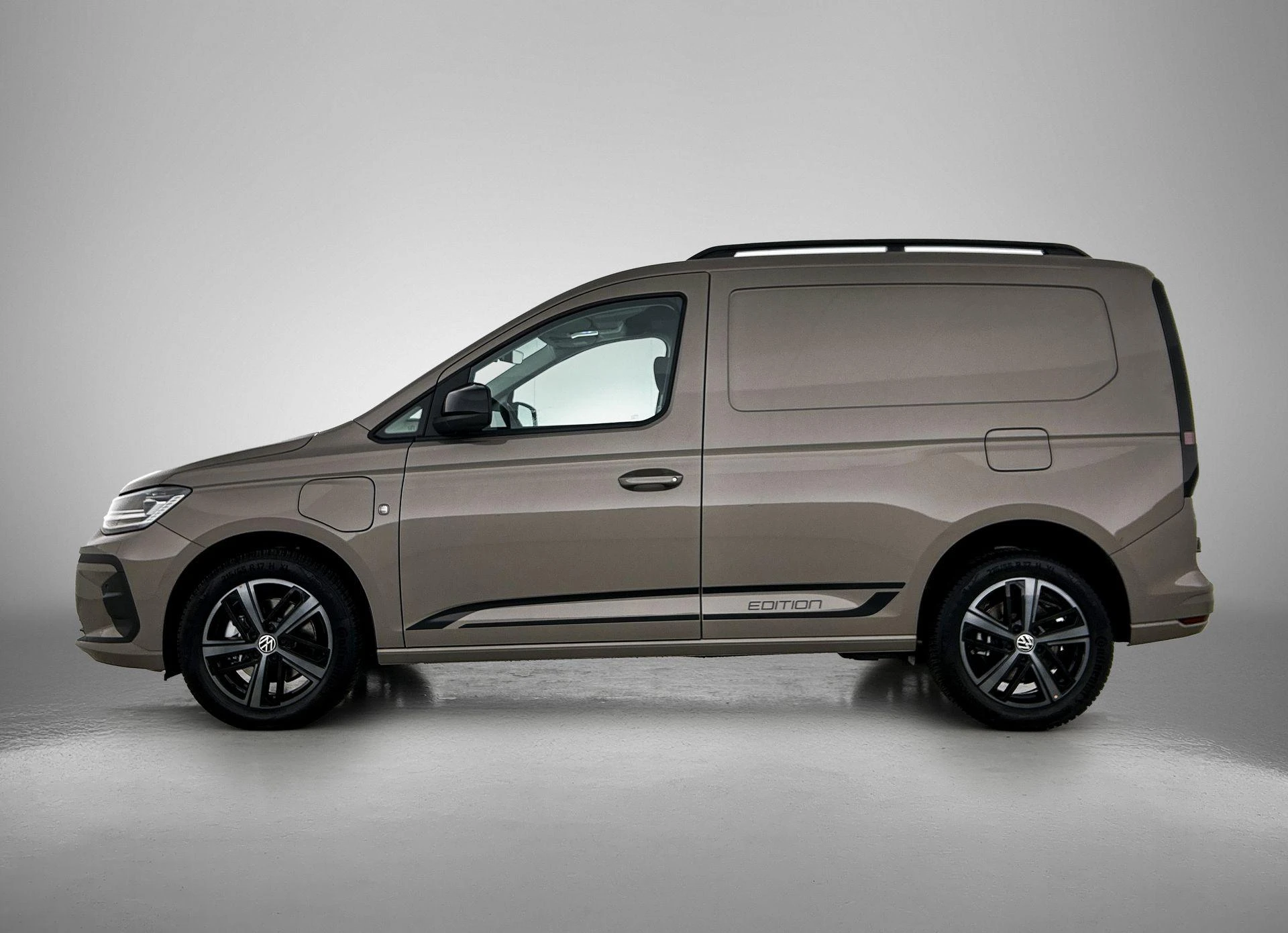 Volkswagen-Caddy-image-1