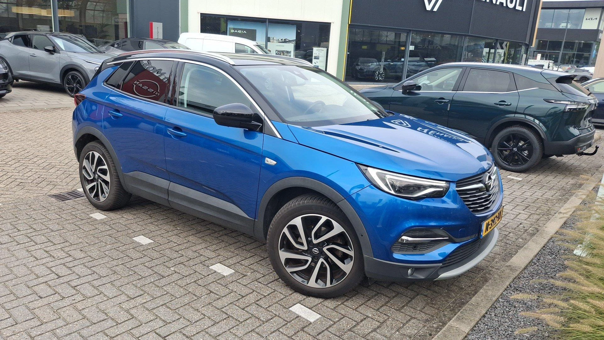 Opel-Grandland X-image-7