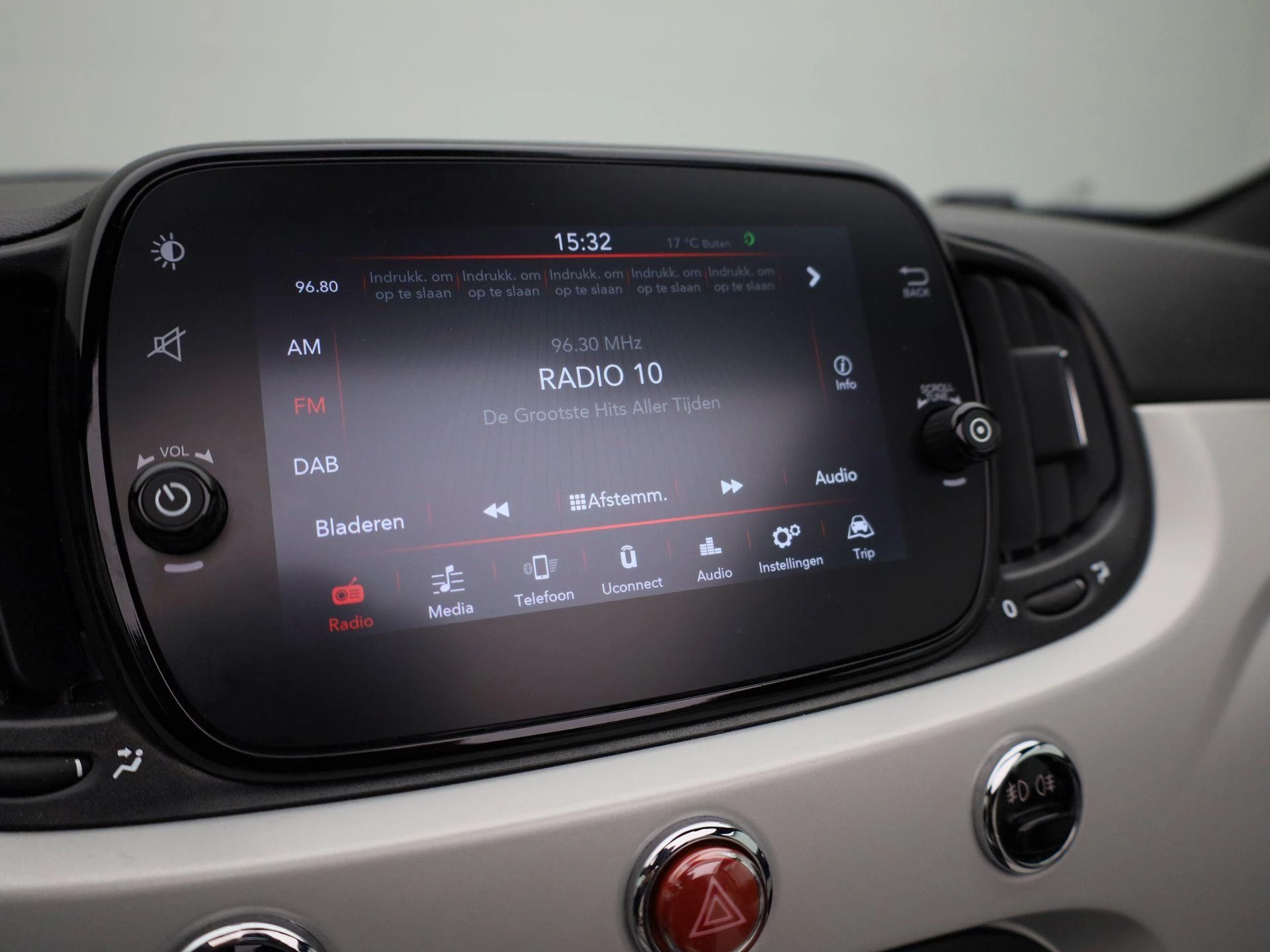 Fiat-500C-image-22