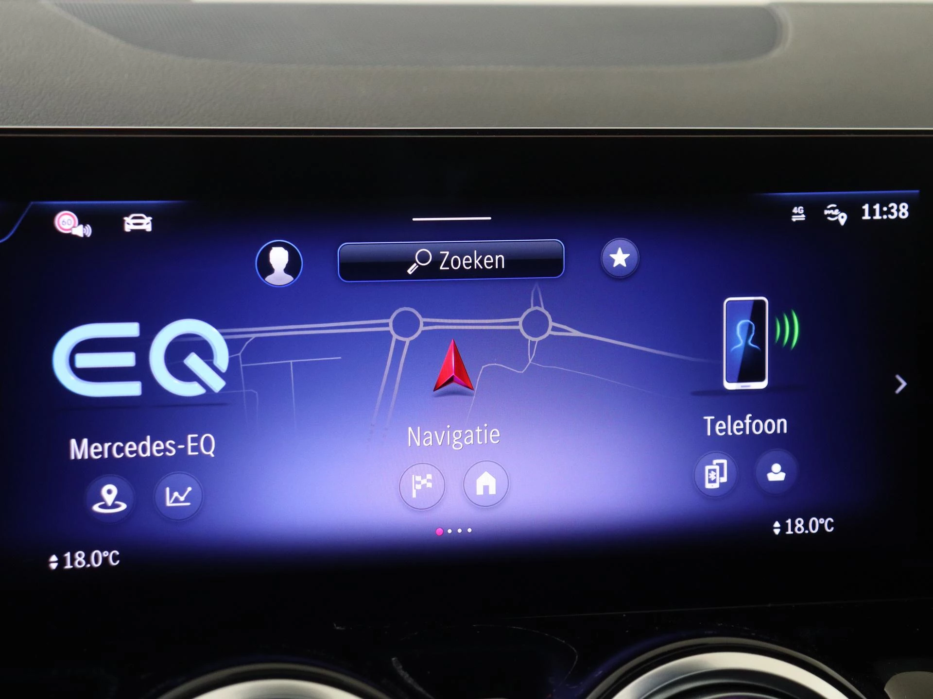 Mercedes-Benz-EQA-image-15