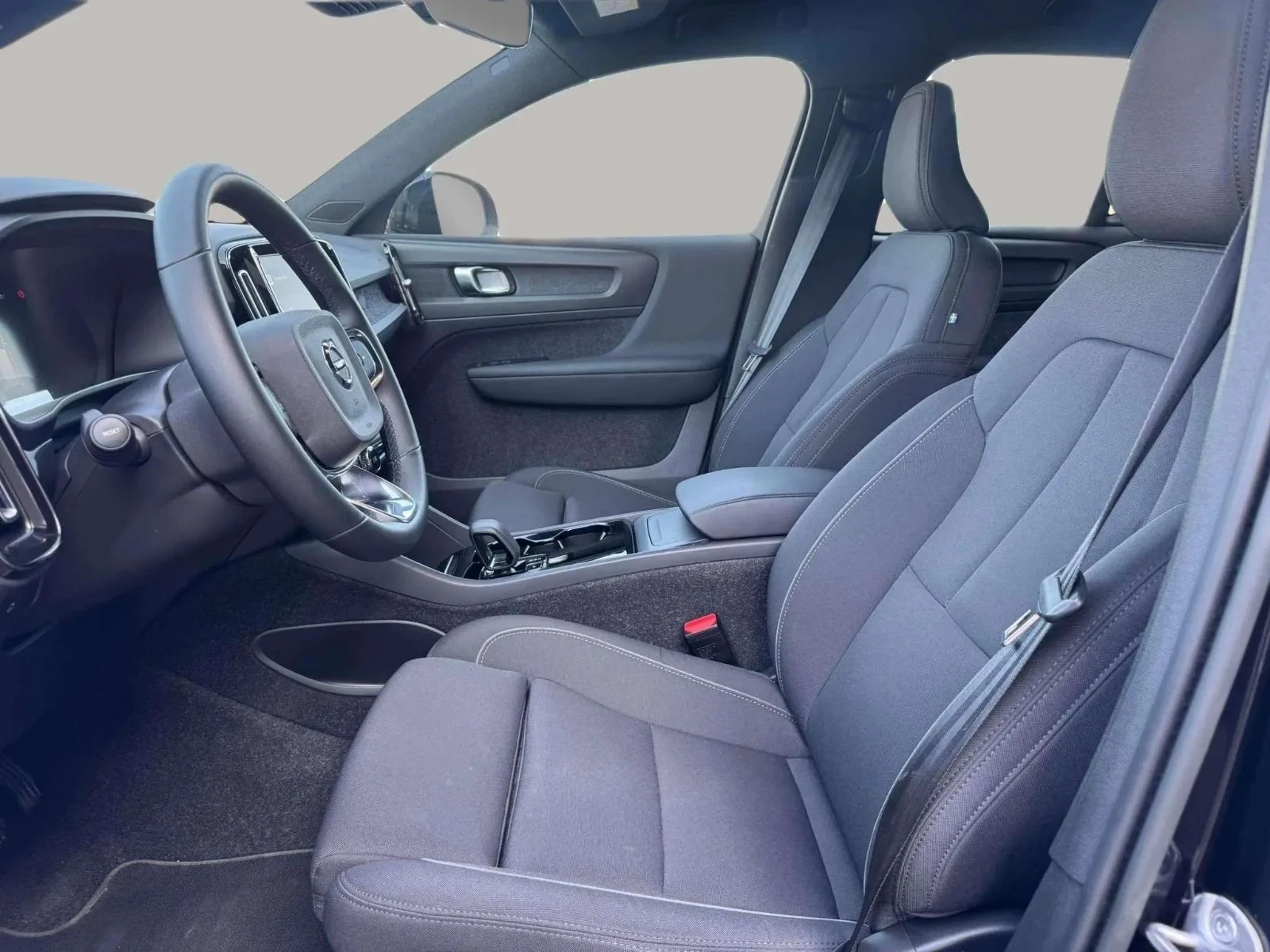 Volvo-XC40-image-8