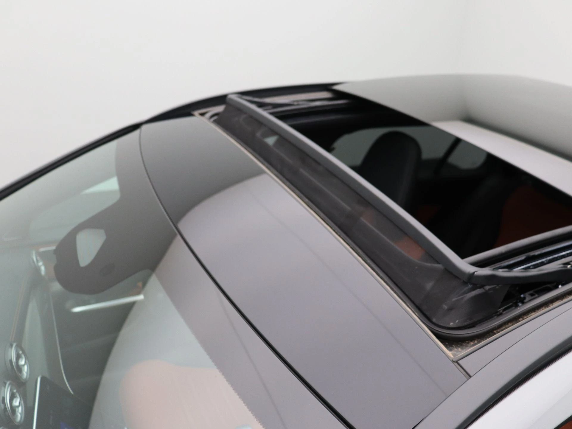 Mercedes-Benz Classe C 300 e AMG Line Estate + LEDER TWO TONE + PANO DAK + BURMESTER +