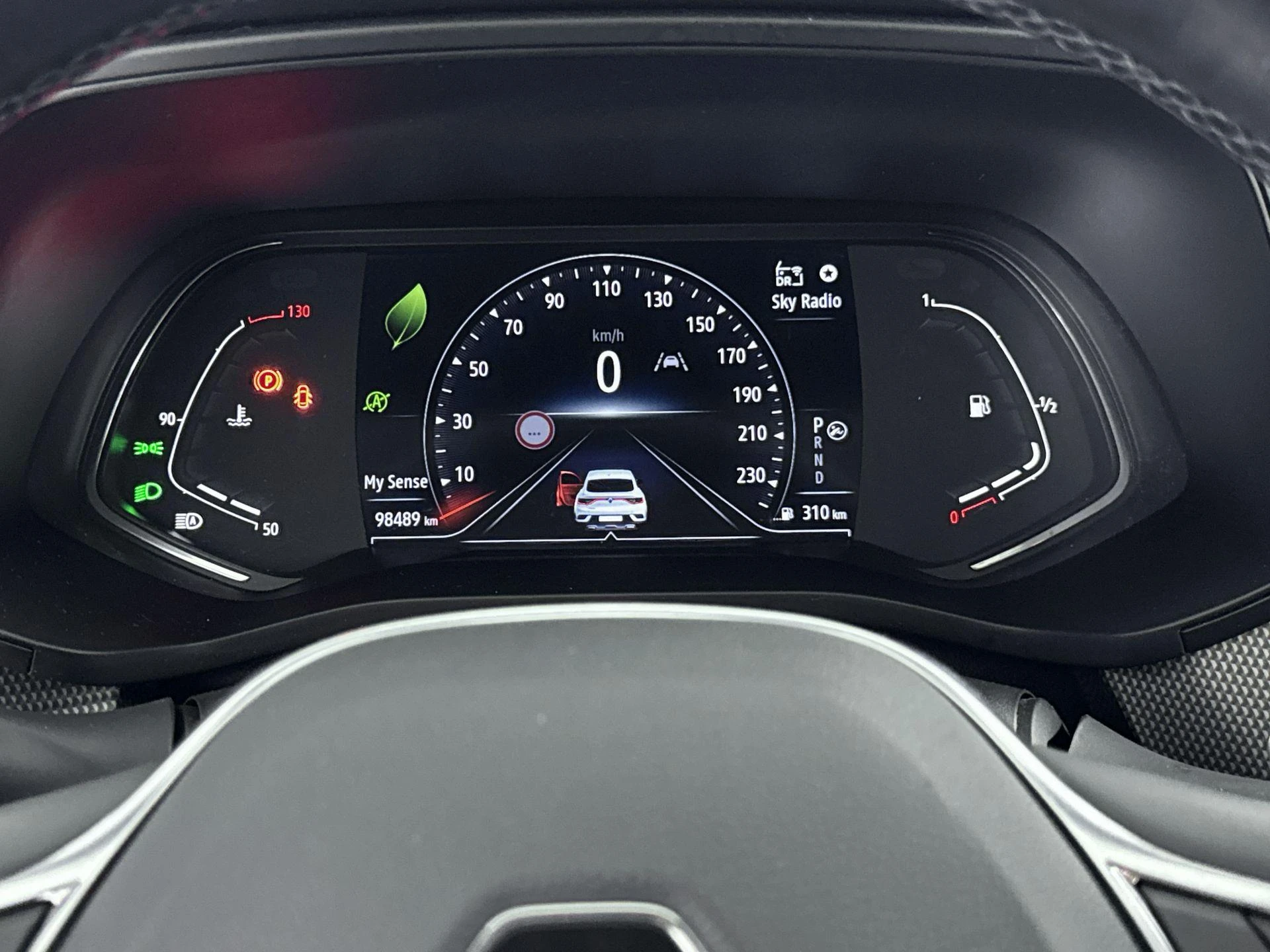 Renault-Arkana-image-8