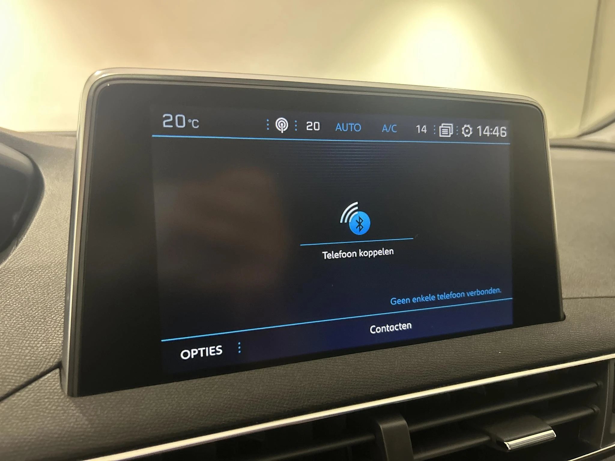 Peugeot-3008-image-8