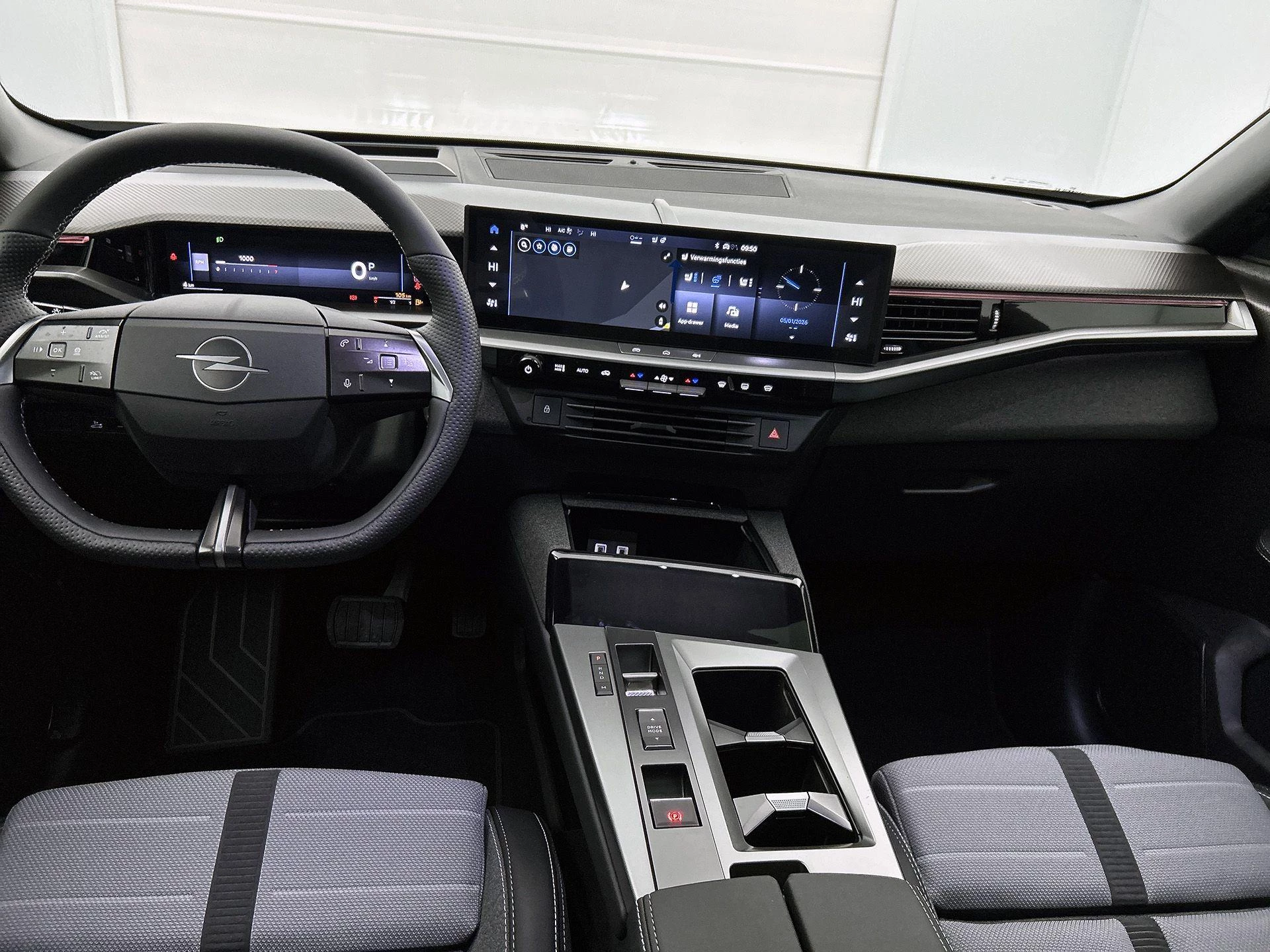 Opel-Grandland-image-18