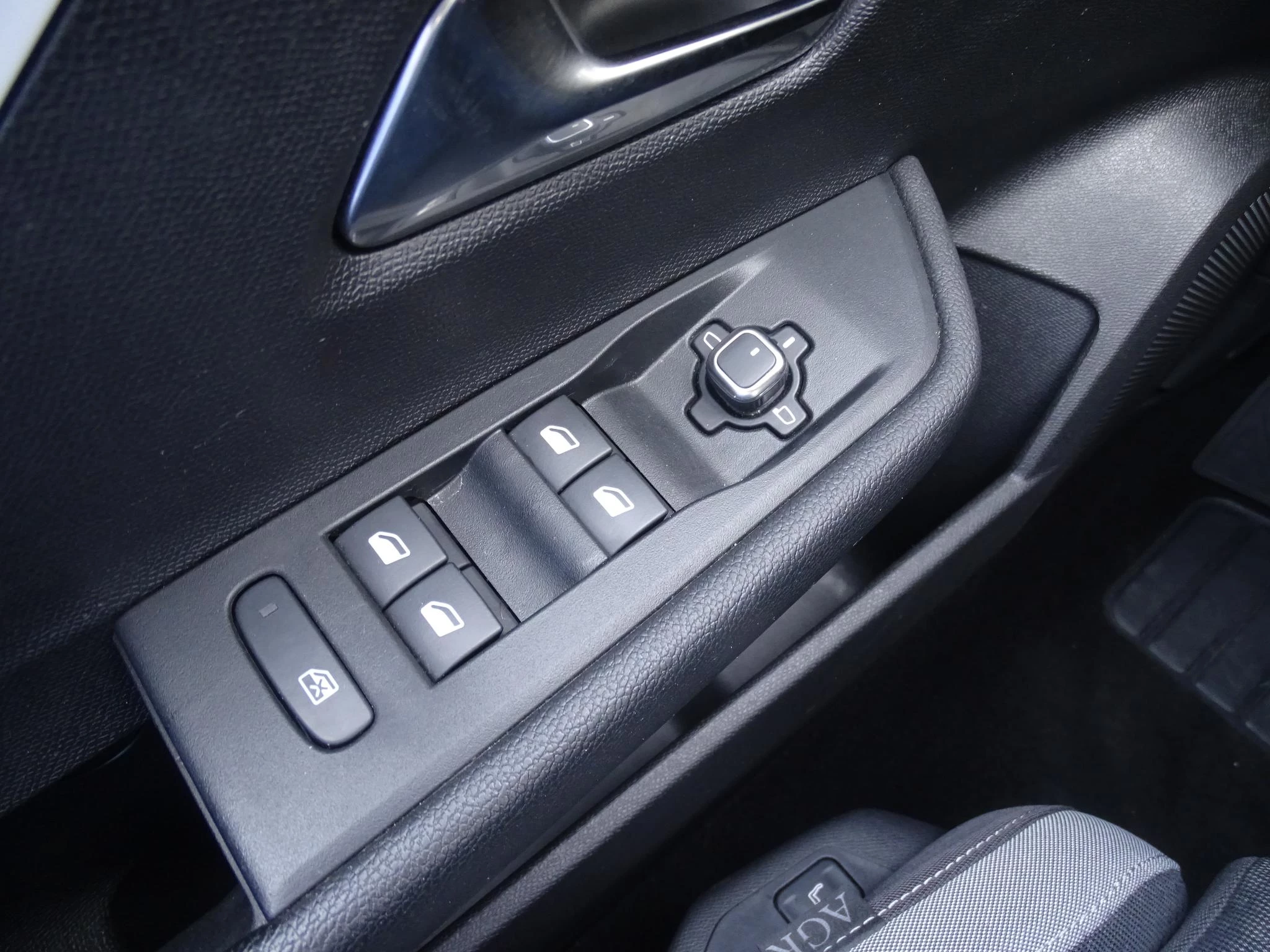 Opel Astra Sports Tourer 1.2T Edition