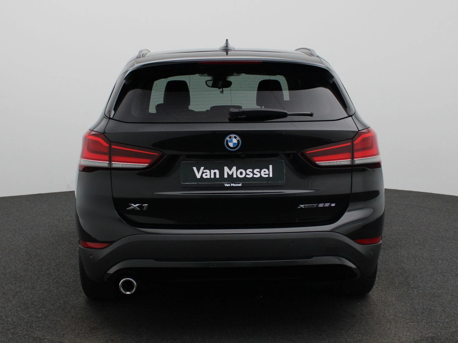 BMW-X1-image-4