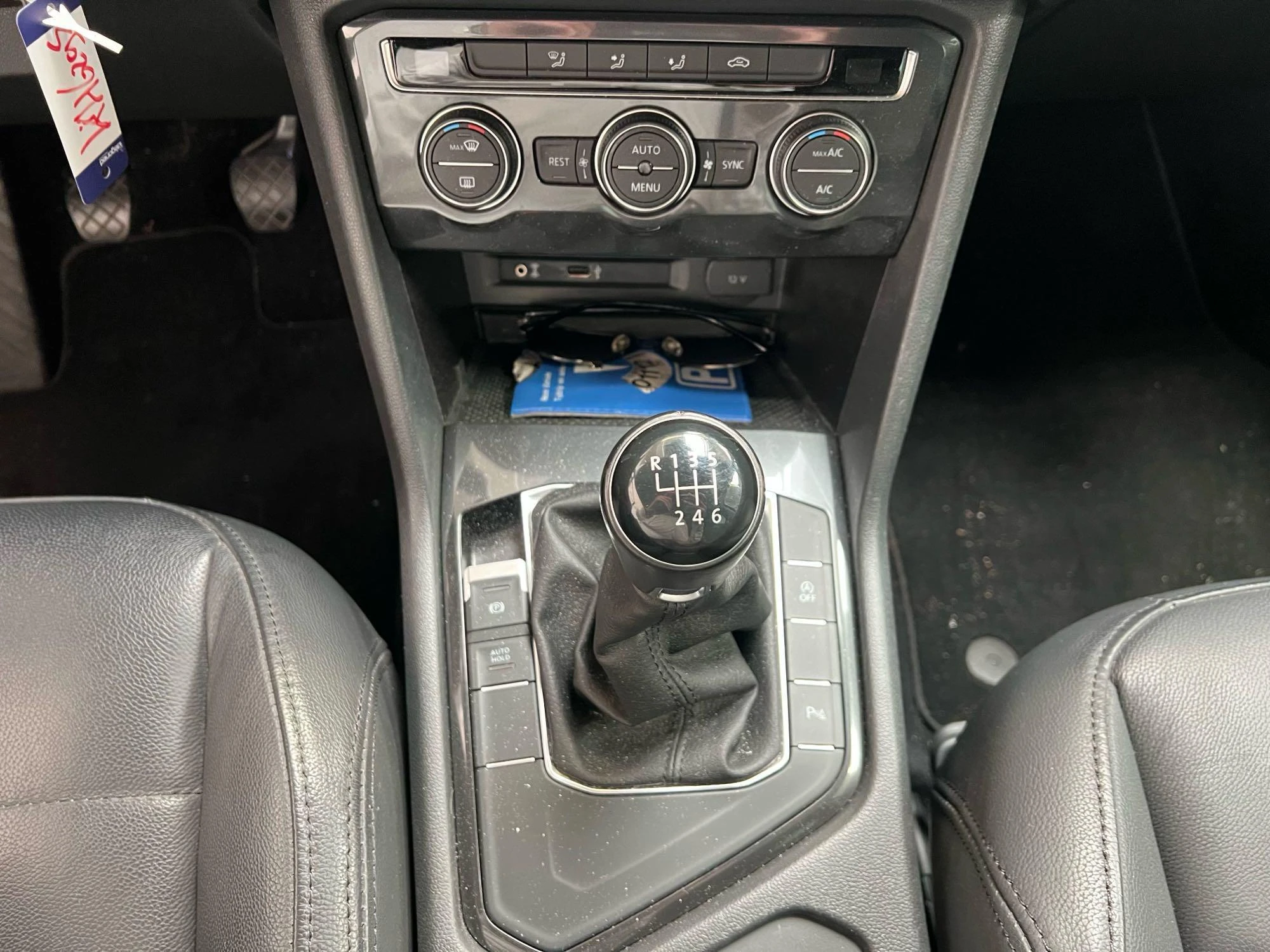 Volkswagen Tiguan 1.4 TSI Connected Series