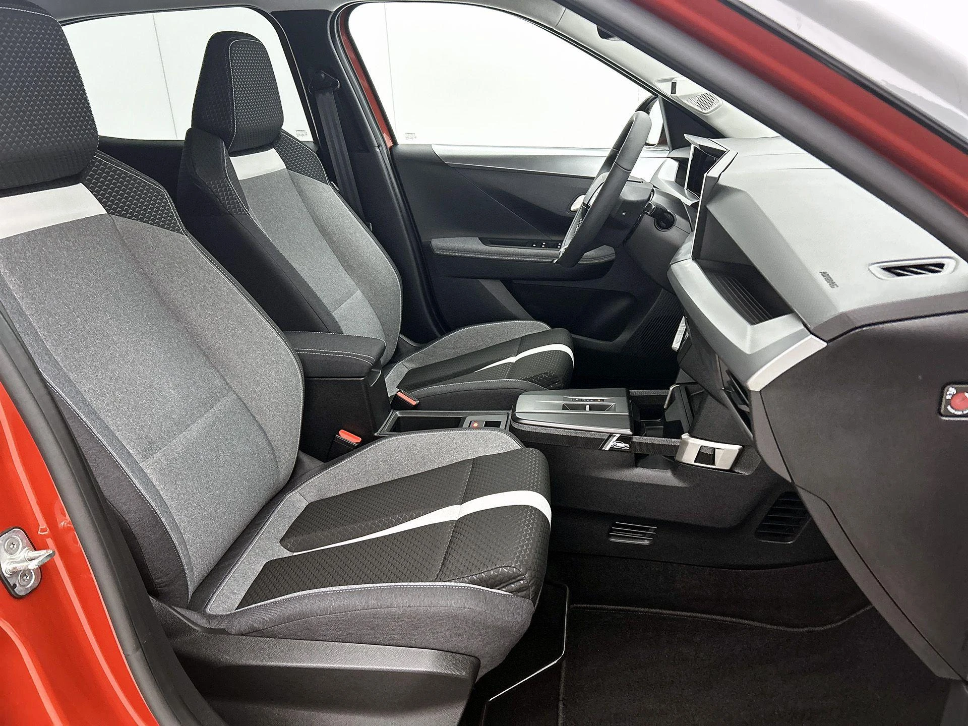 Opel-Frontera-image-35