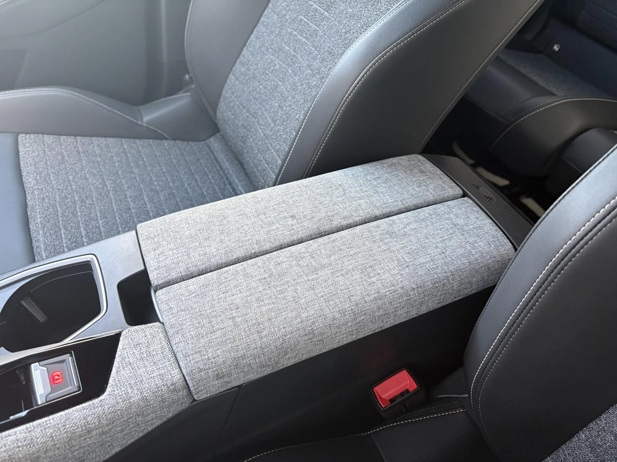 Peugeot-5008-image-24
