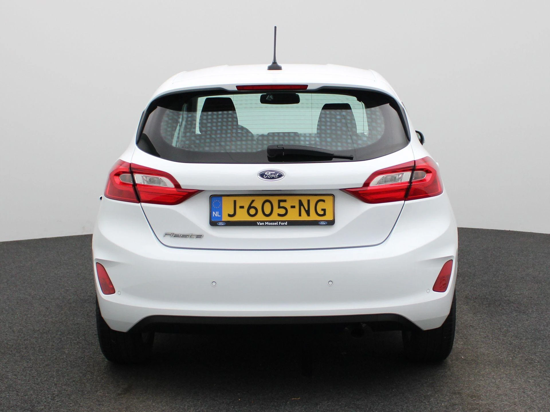 Ford-Fiesta-image-4