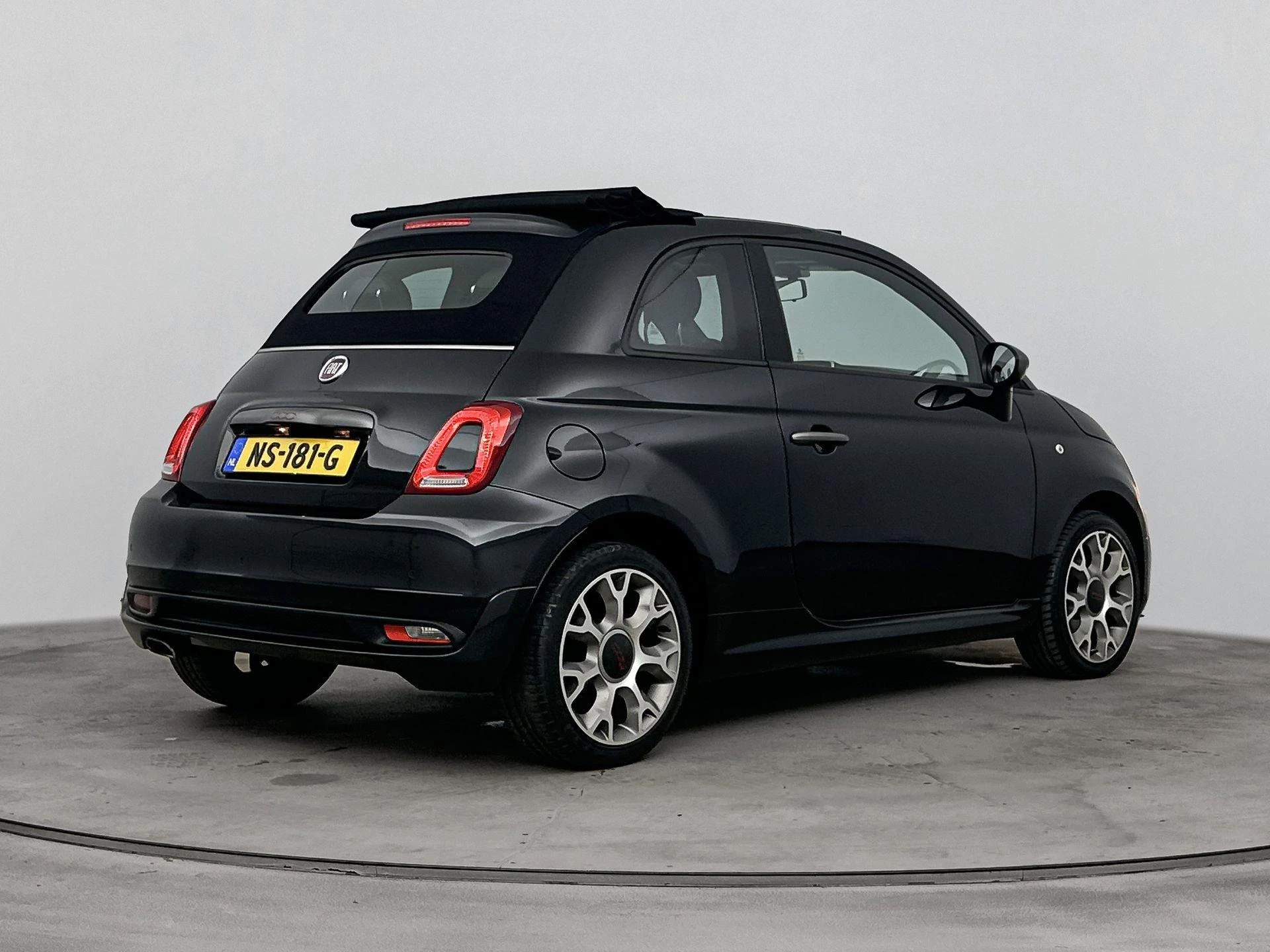Fiat-500C-image-3