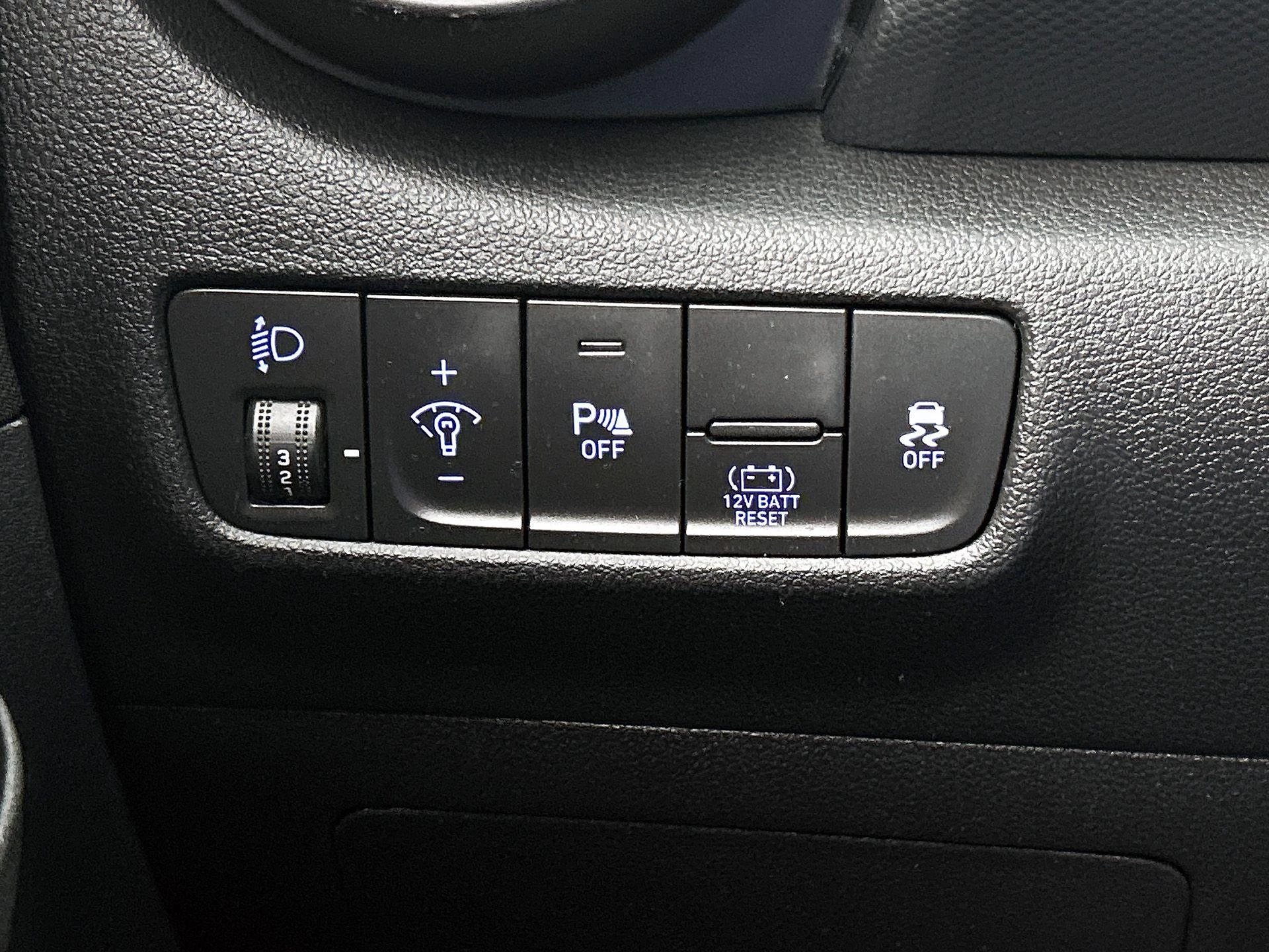 Hyundai-Kona-image-22
