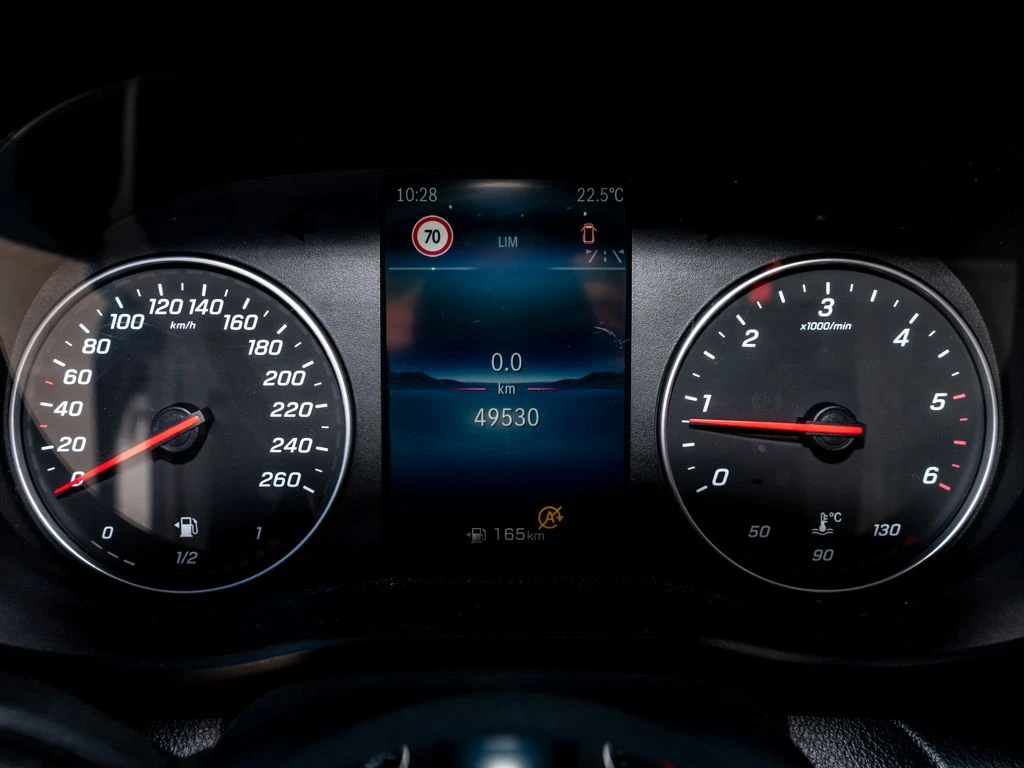 Mercedes-Benz-Vito 116-image-14