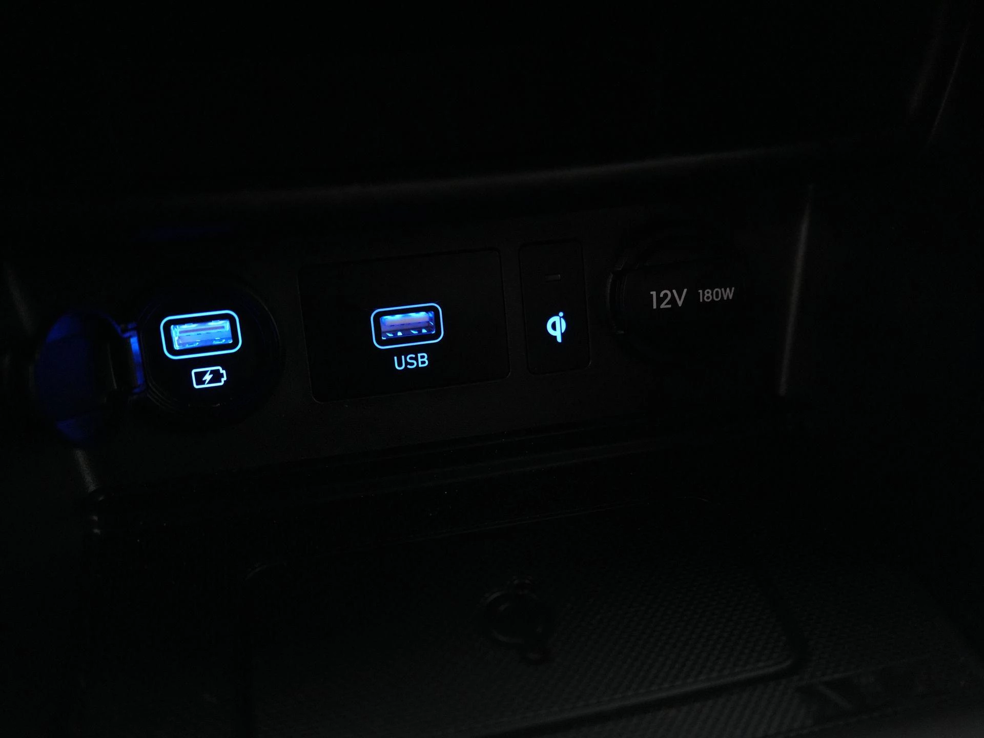 Hyundai-Kona-image-19