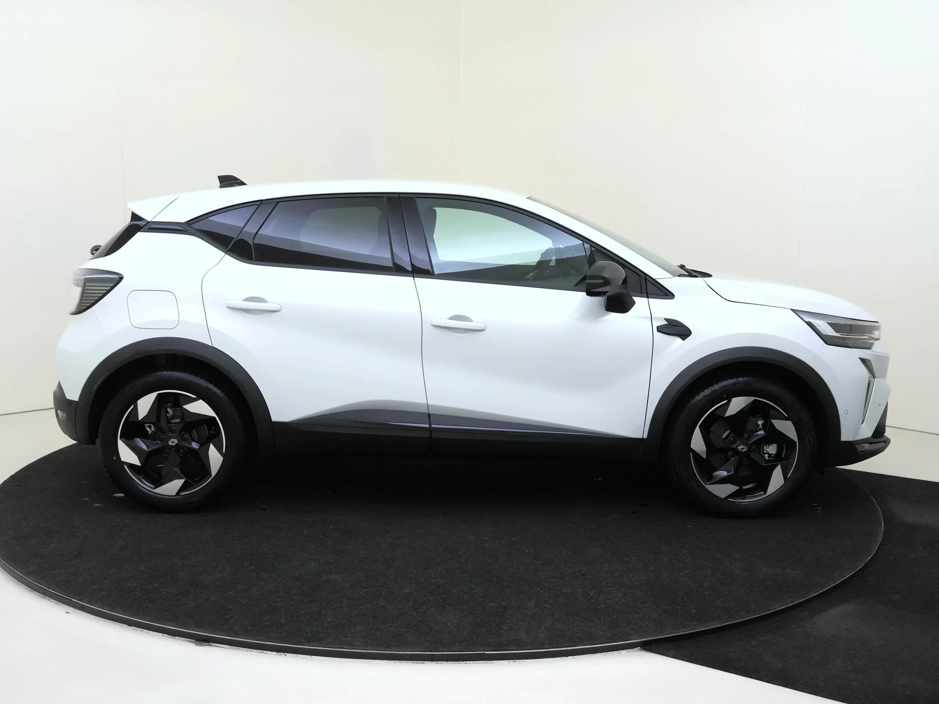 Renault-Captur-image-8