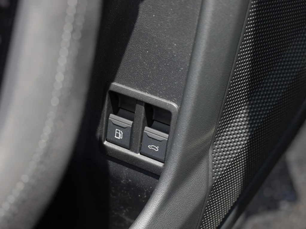 Audi-A6-image-16