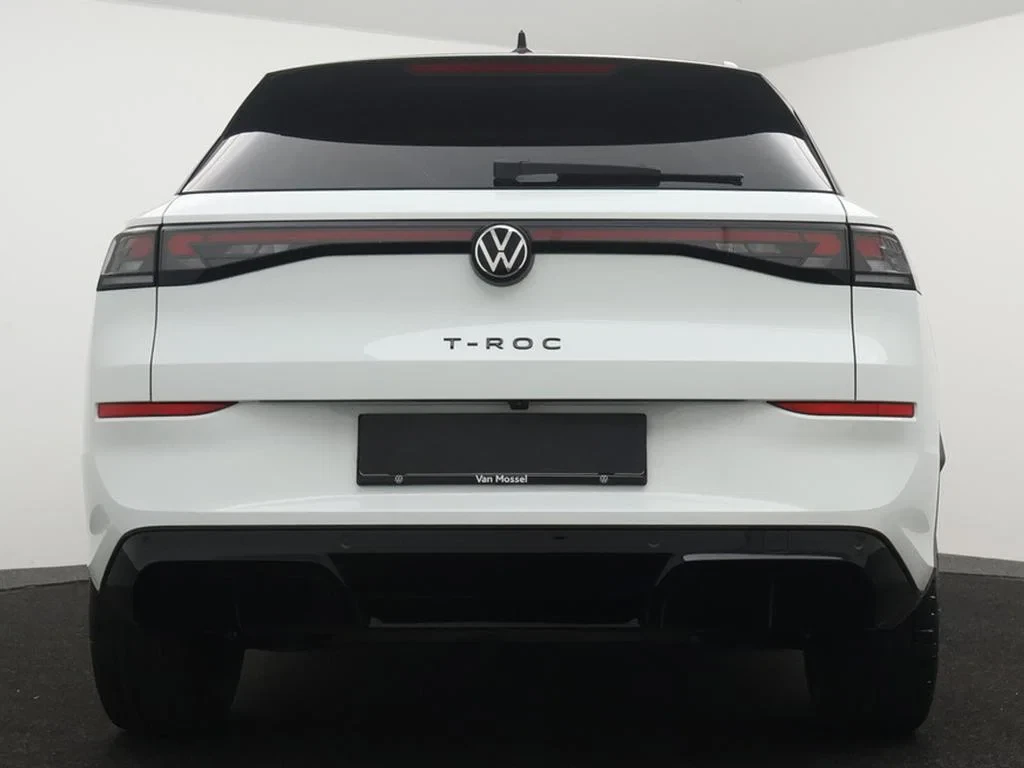 Volkswagen-T-Roc-image-6