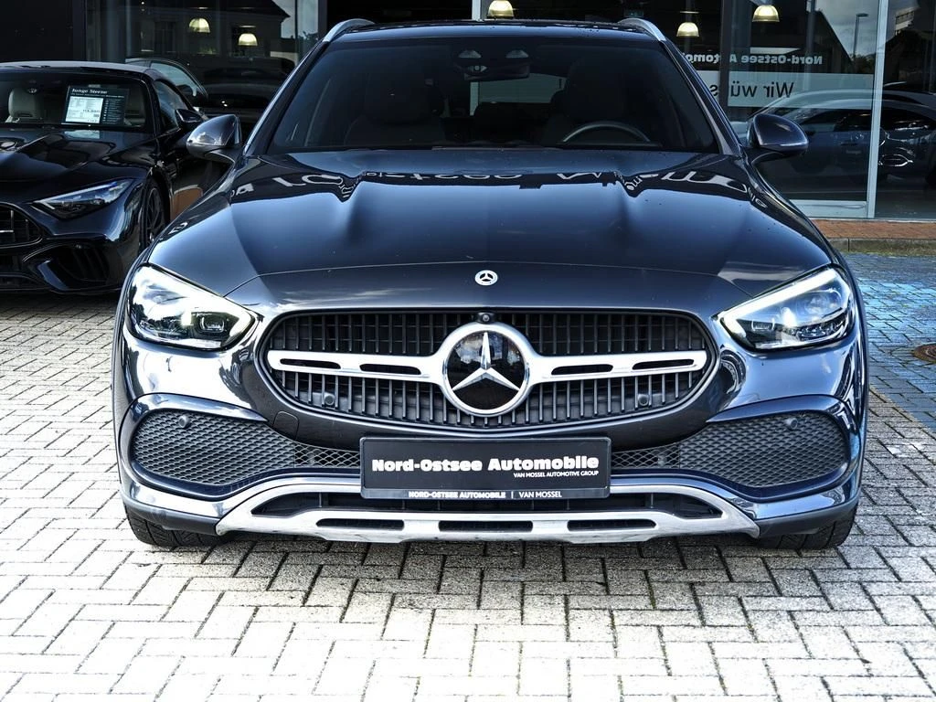 Mercedes-Benz-C-Klasse 220 d-image-3