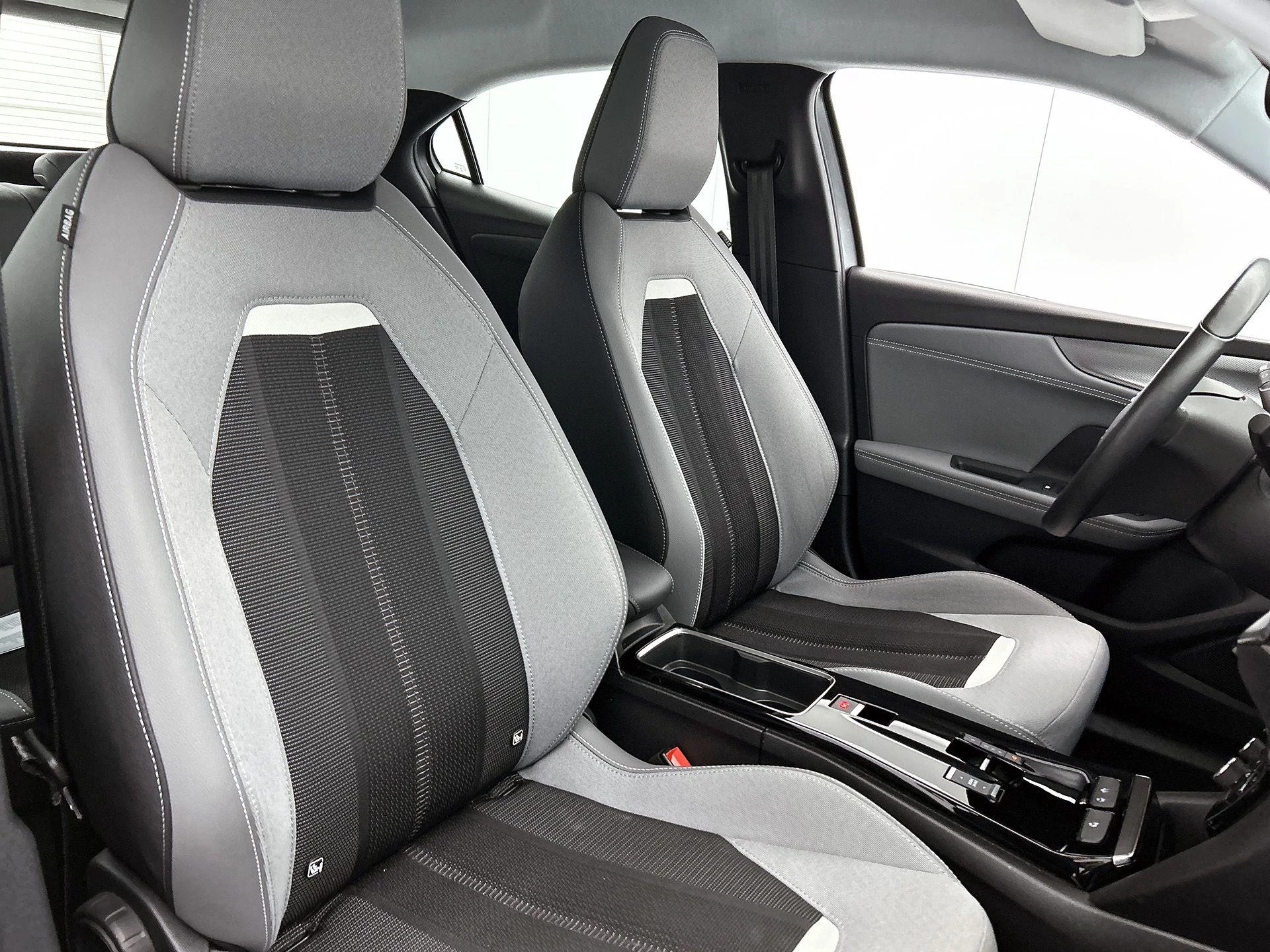 Opel-Mokka-e-image-34