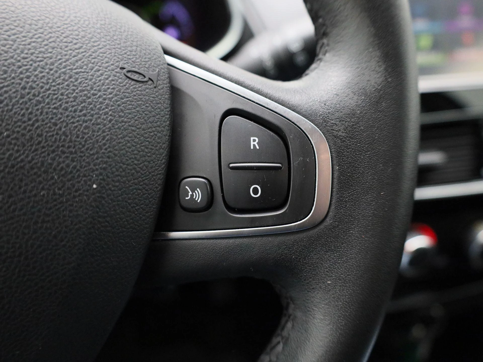 Renault-Clio-image-14