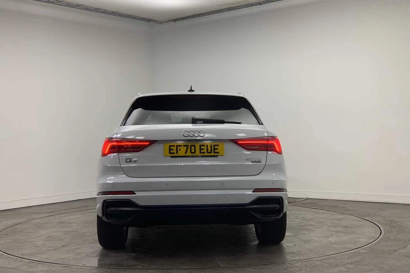 Audi-Q3-image-10