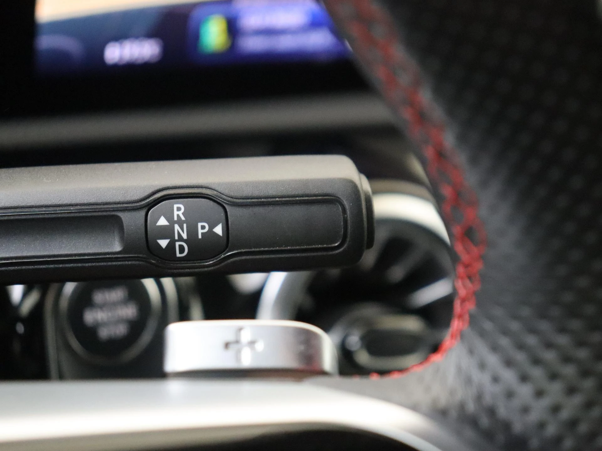 Mercedes-Benz-CLA-image-14