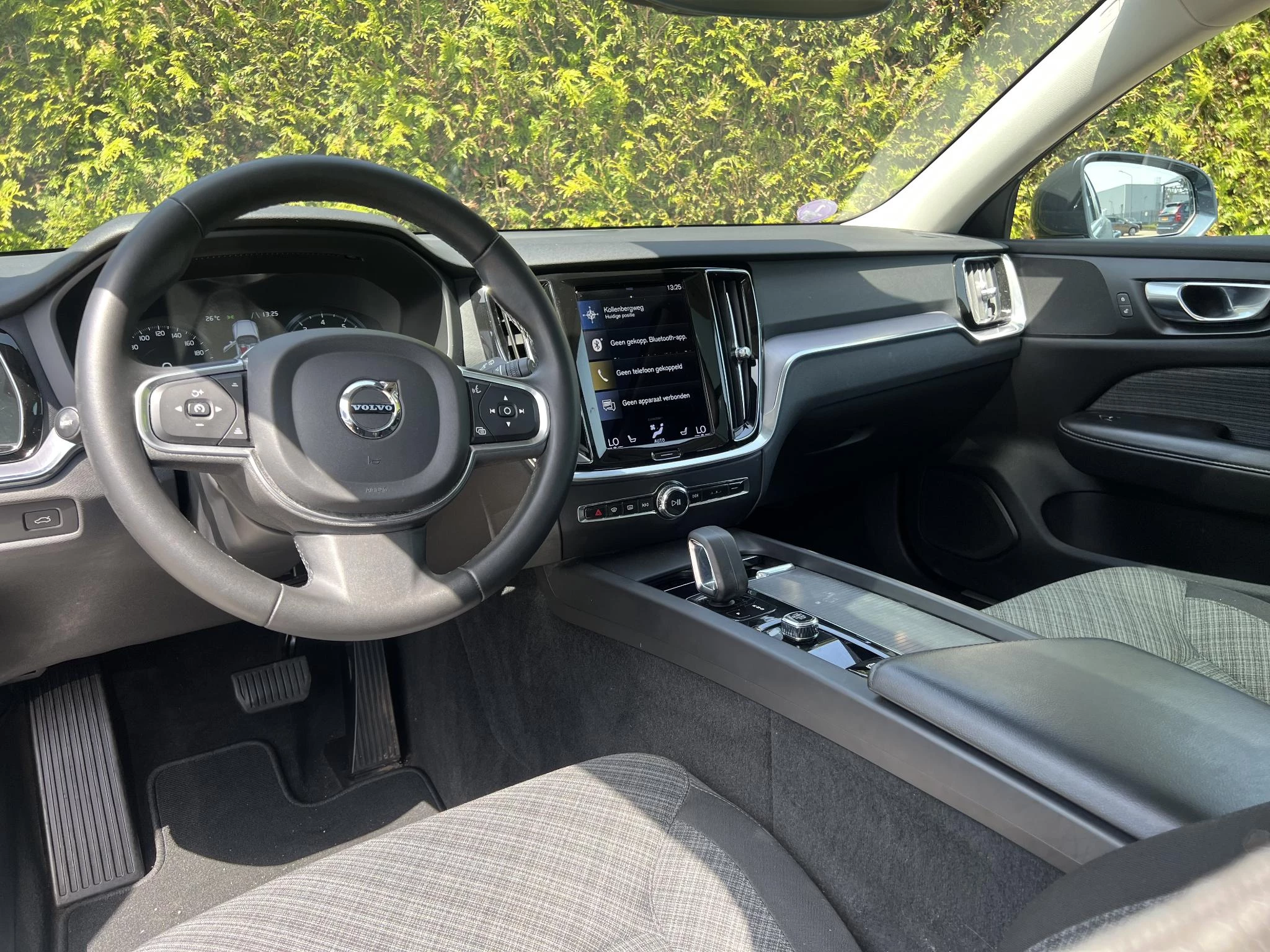 Volvo-V60-image-12