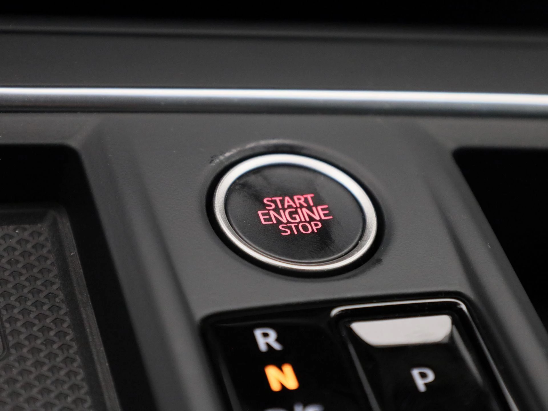 SEAT-Leon-image-19