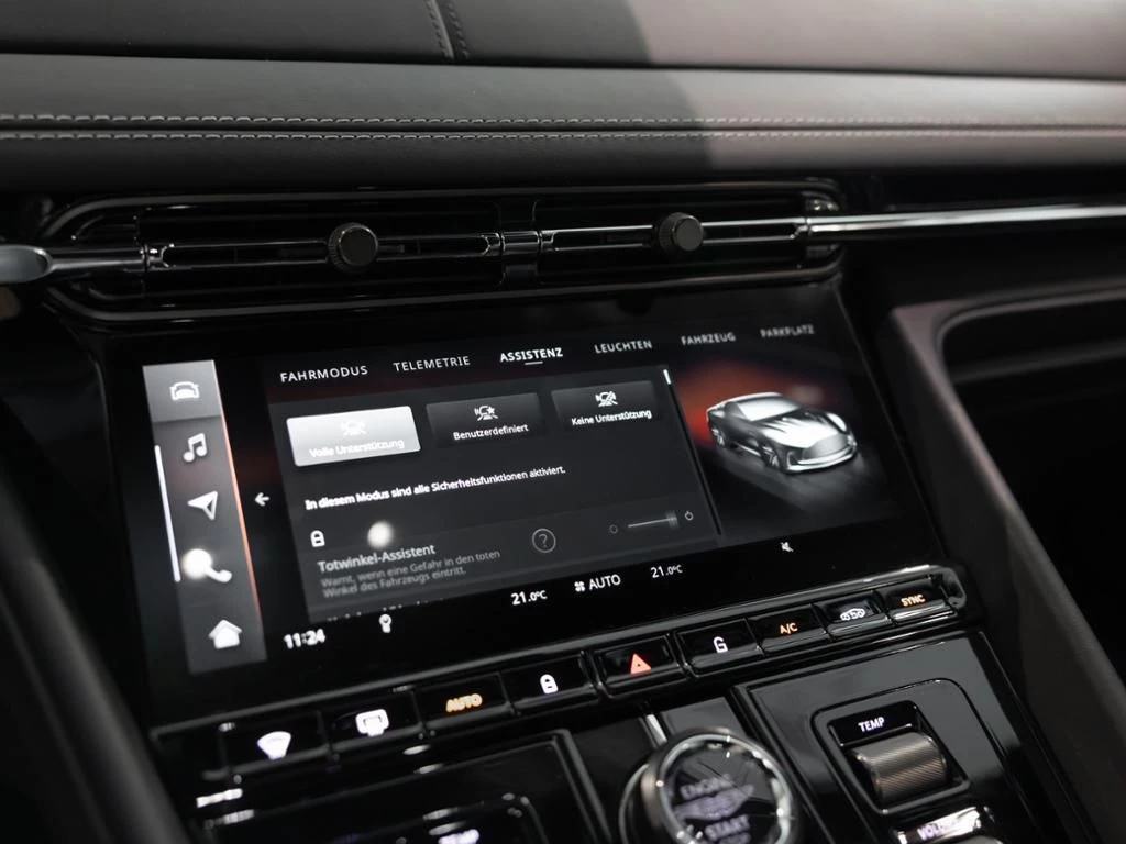 Aston Martin DB12 Coupe Aston Martin Hamburg