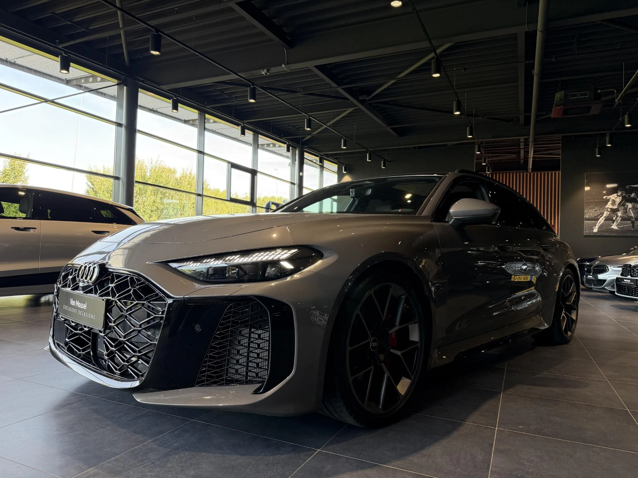 Audi-RS5-image-1