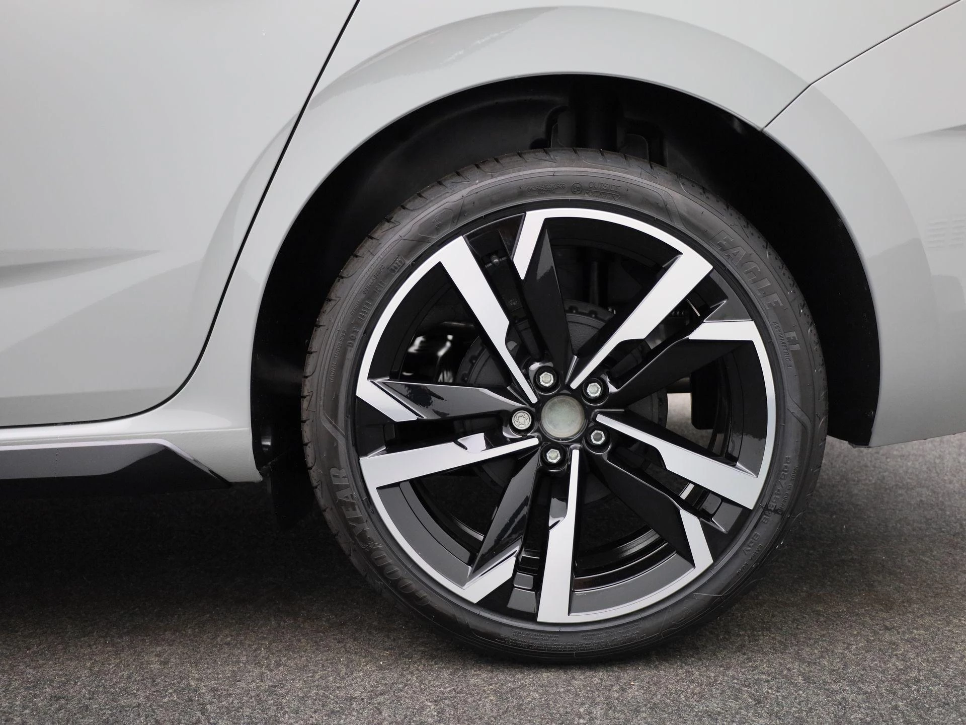 Škoda-Scala-image-12