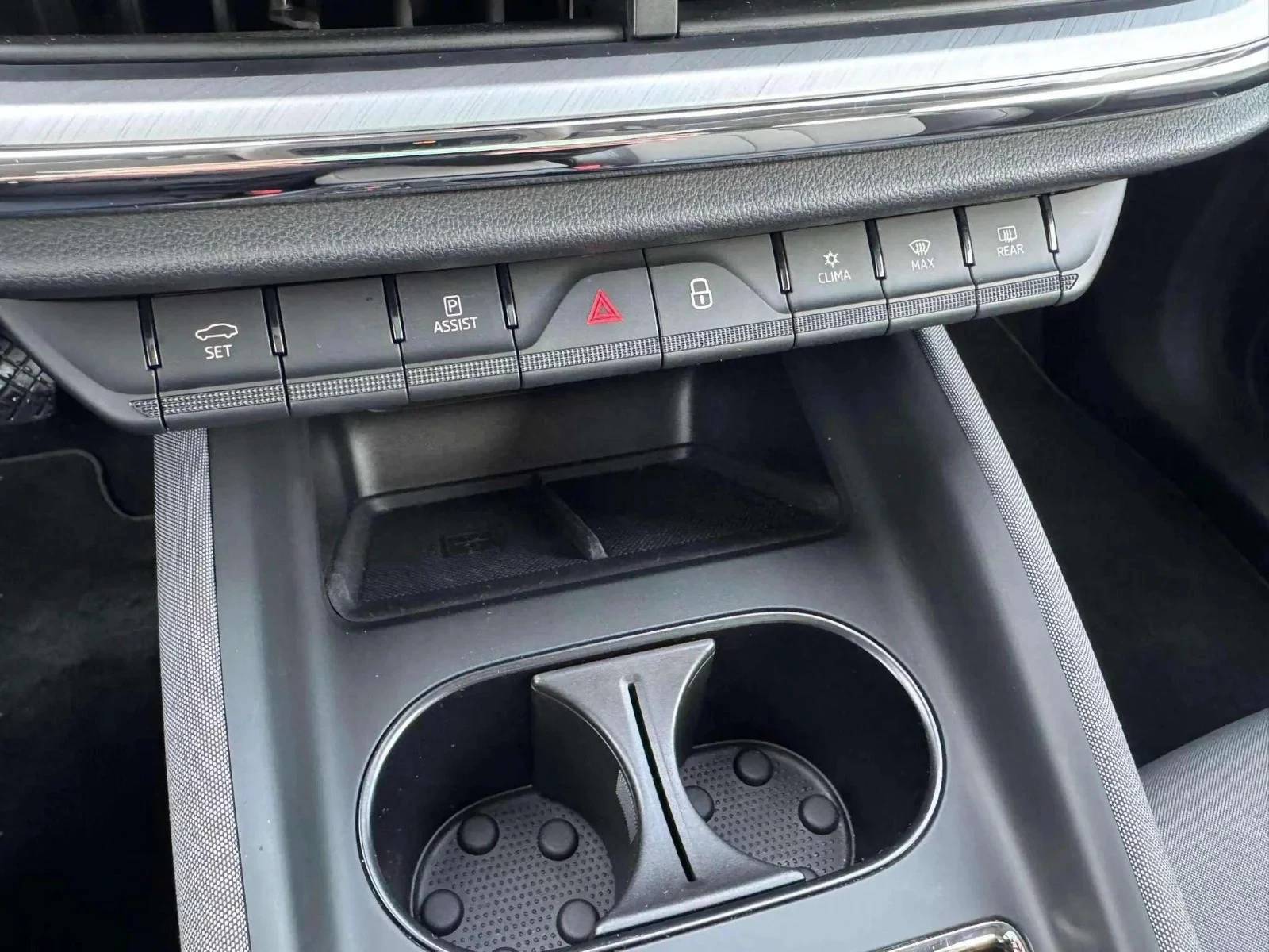 Škoda-Enyaq iV-image-17