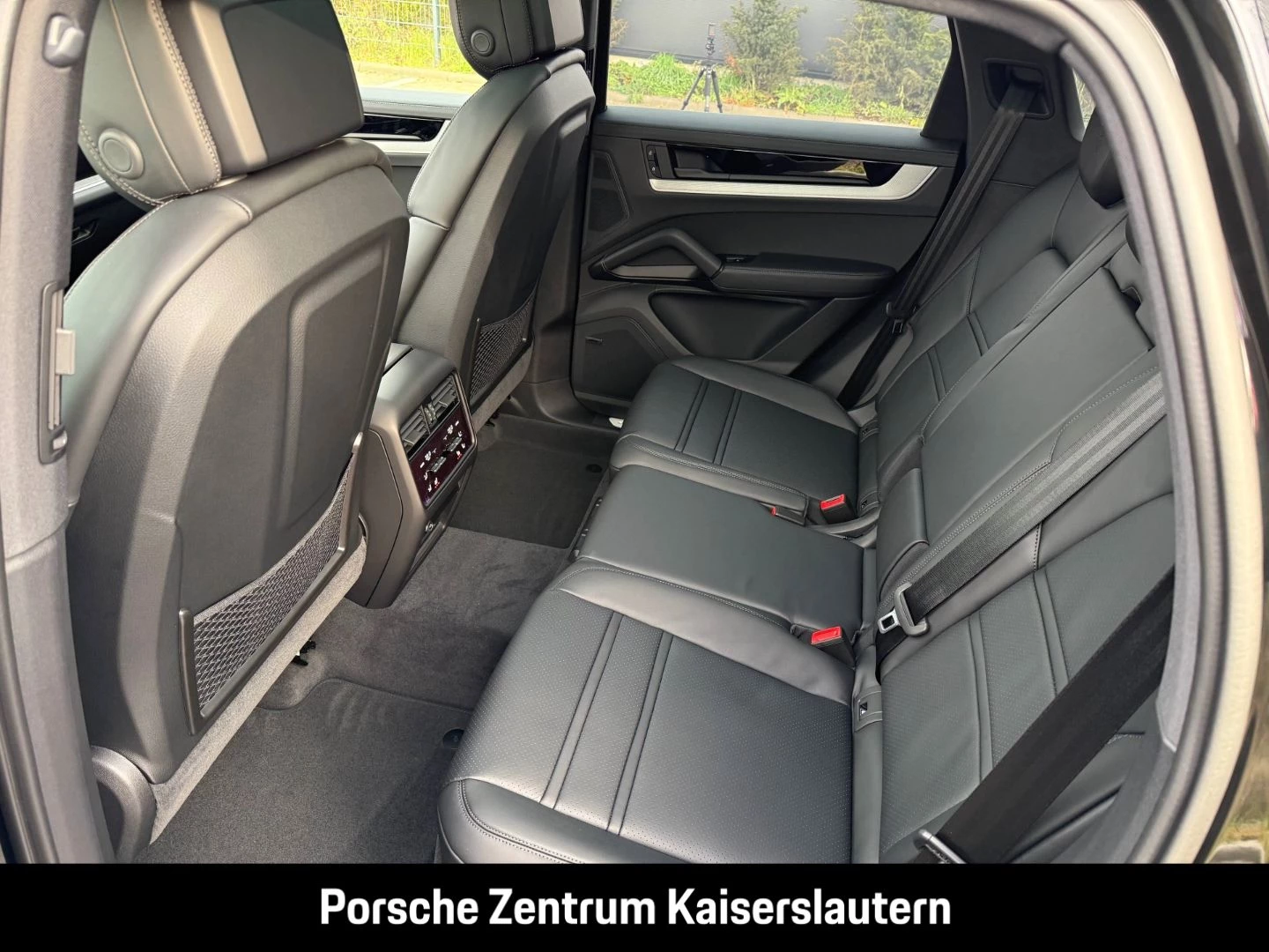 Porsche Cayenne S HA-Lenkung InnoDrive Head-Up BOSE LED -