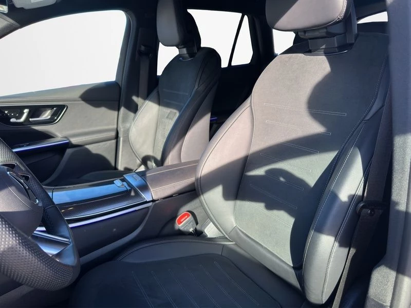 Mercedes-Benz-GLC-image-16