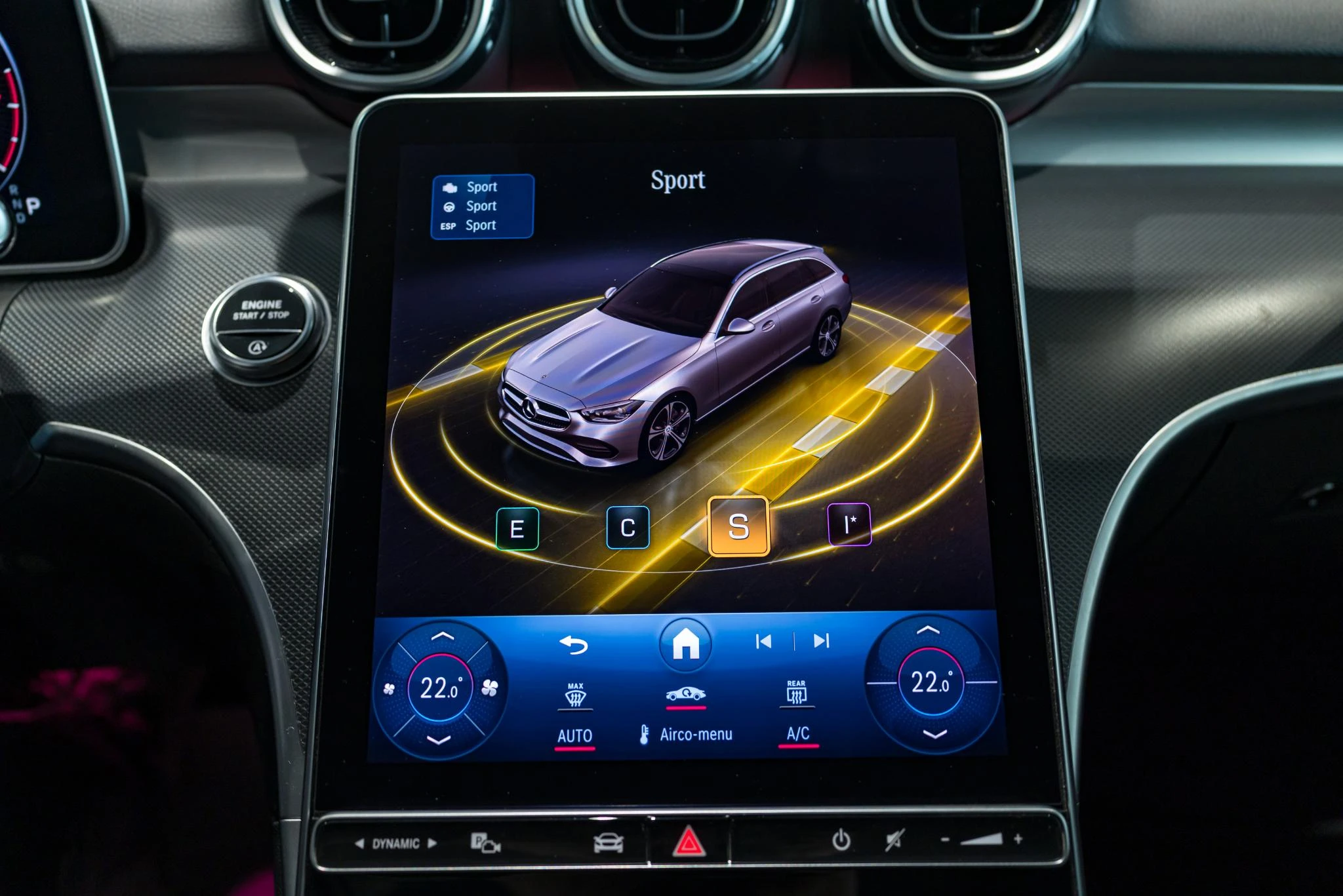 Mercedes-Benz-C-Klasse-image-32