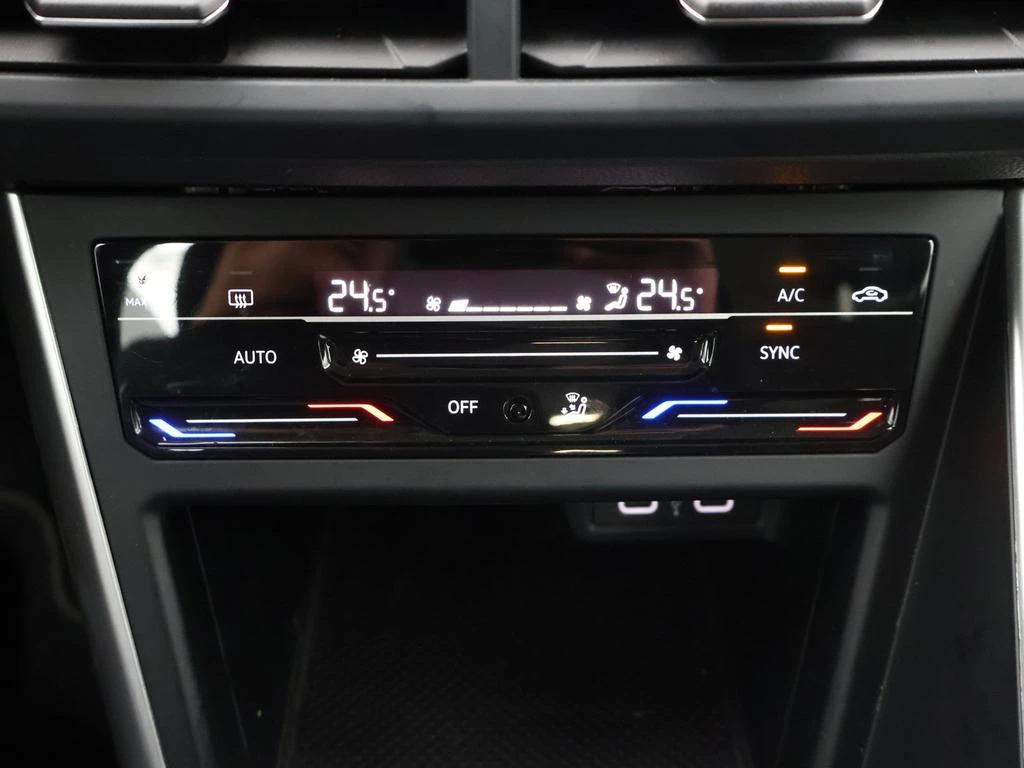 Volkswagen Polo Polo Life Business 1.0TSI 95PK *NAVI*PDC*CRUISE*APP-CONNECT*BLTH*...*