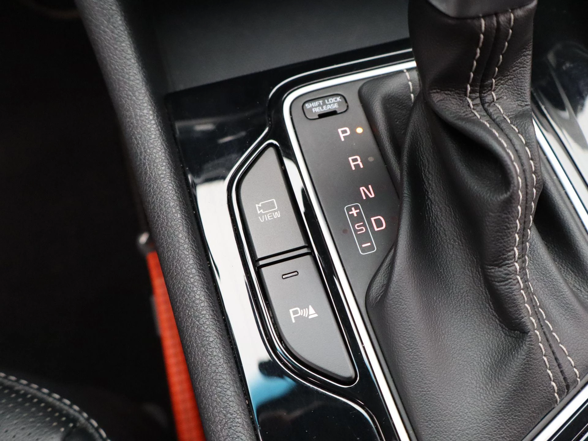 Kia-Niro-image-22