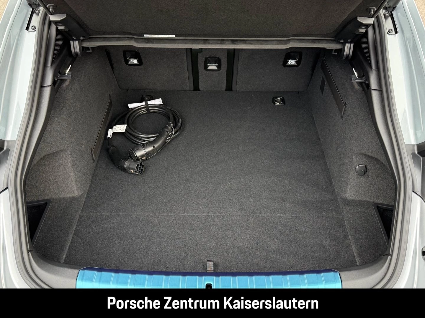 Porsche Taycan GTS Sport Turismo HA-Lenkung Active-Ride gts