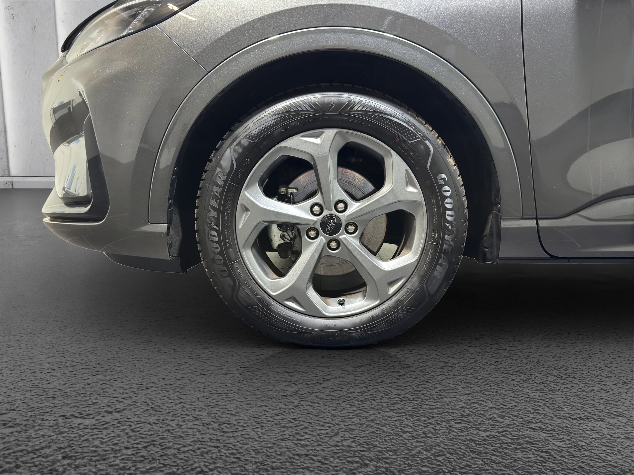 Ford-Kuga-image-8