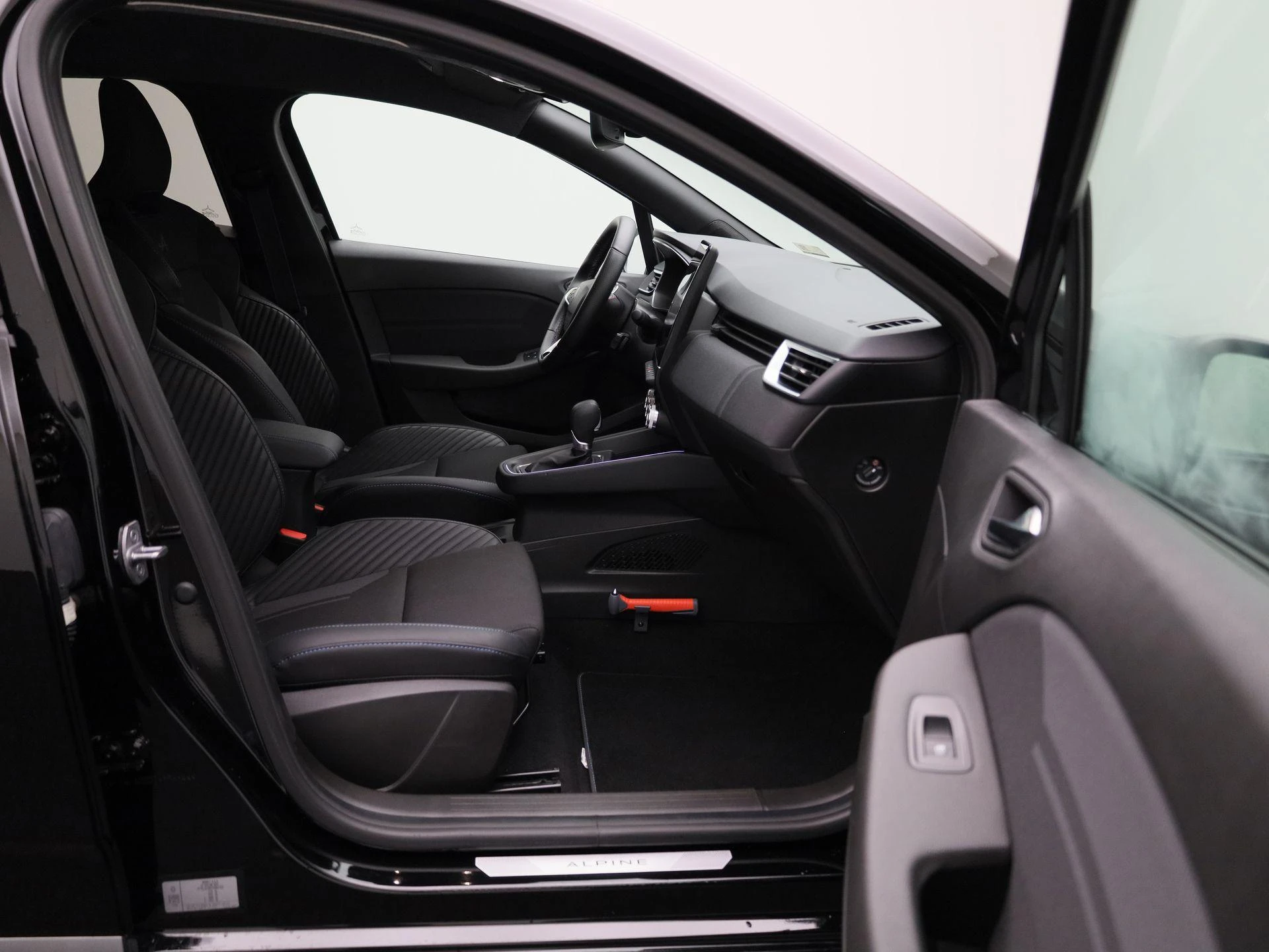 Renault-Clio-image-31