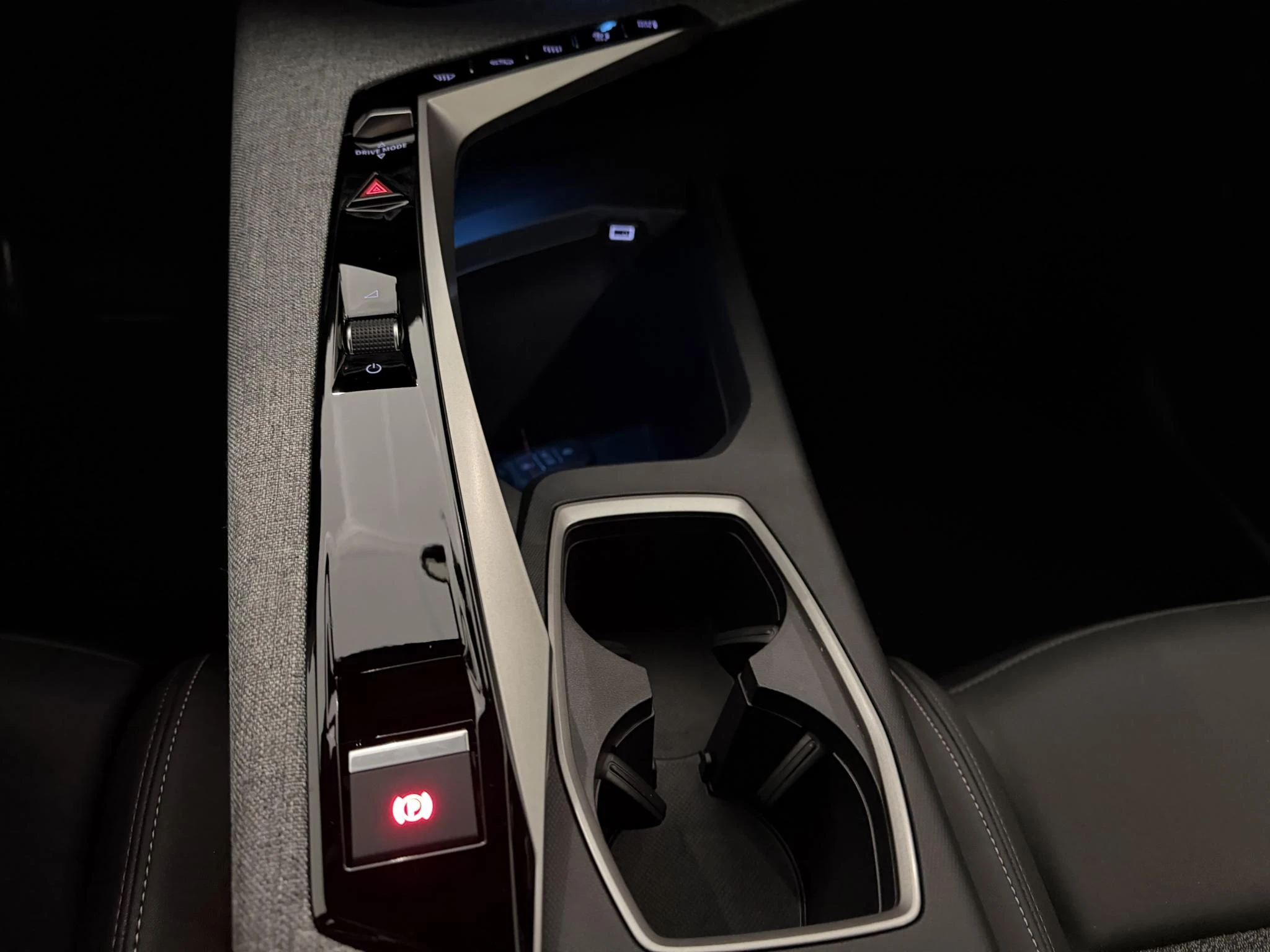 Peugeot-5008-image-14