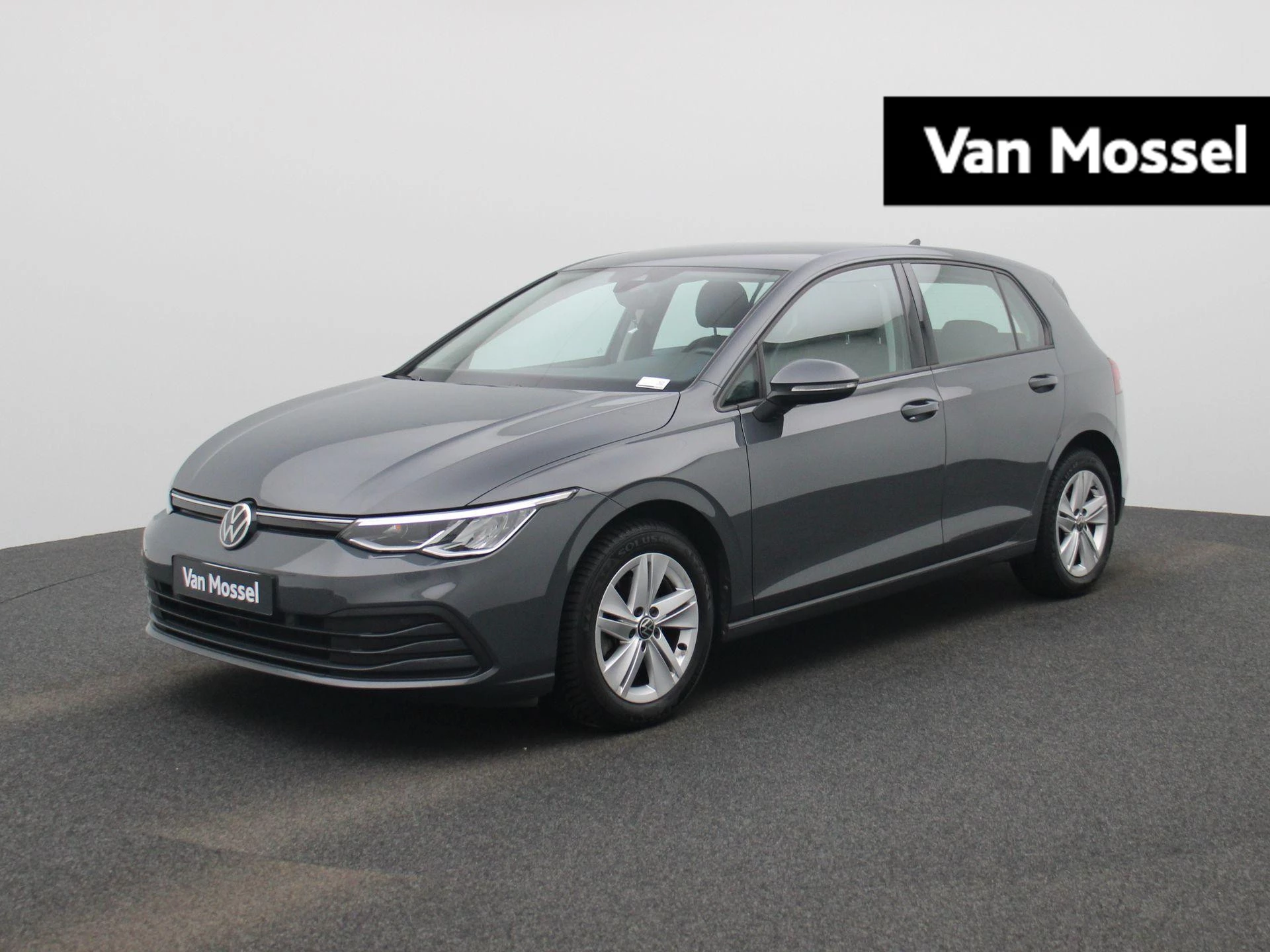 Volkswagen-Golf-image-0