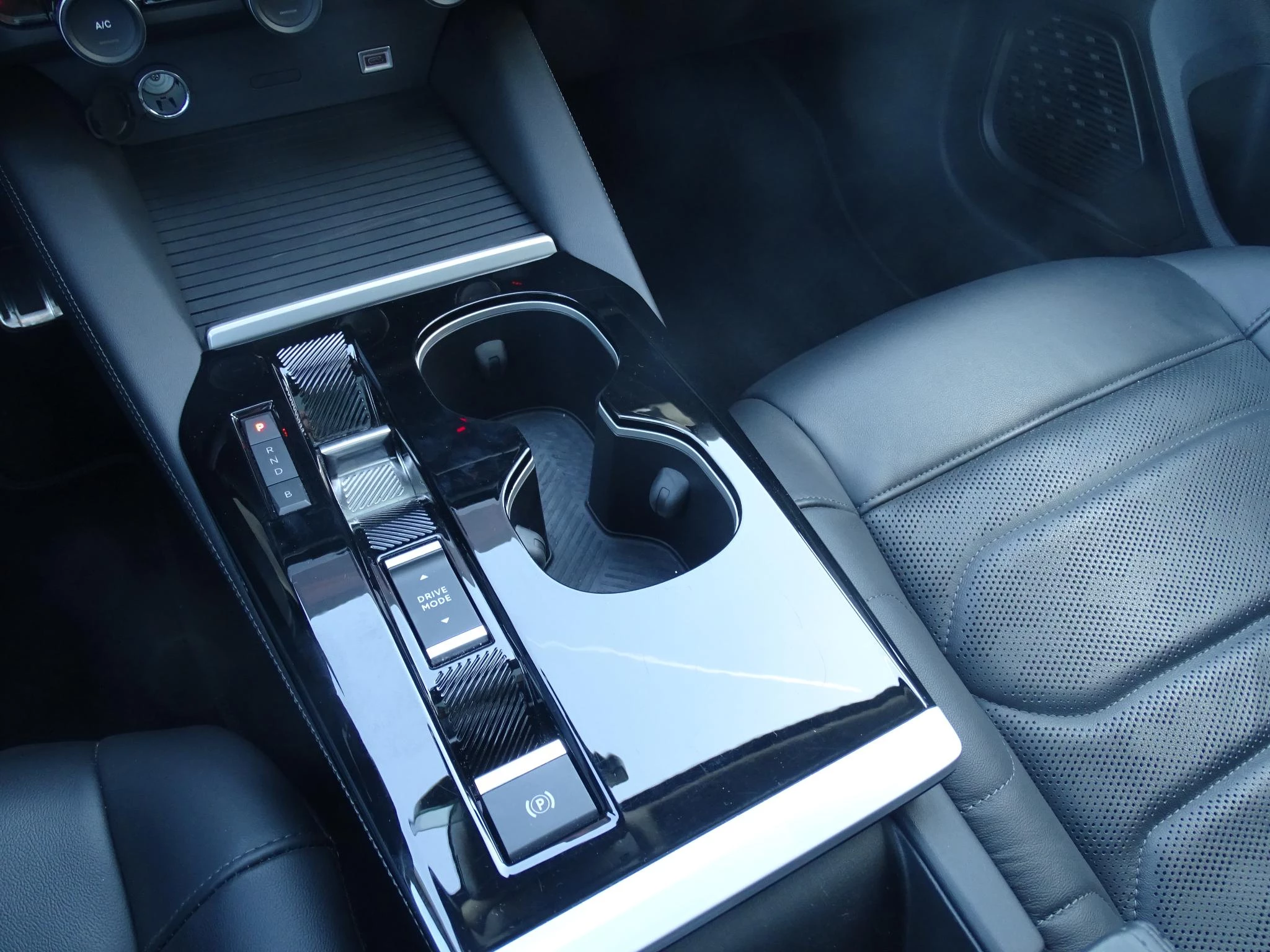 Citroën C5 X Hybrid 225 e-EAT8 Max