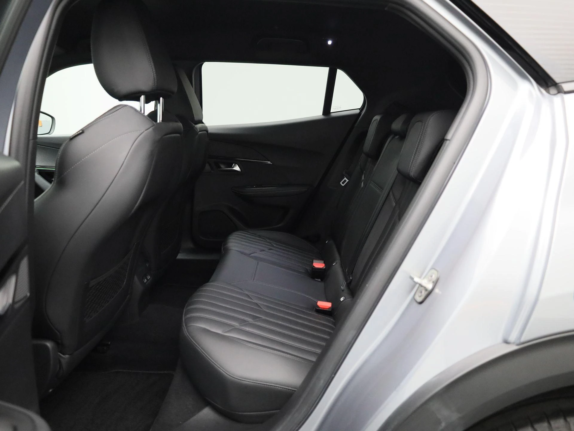 Peugeot-2008-image-11